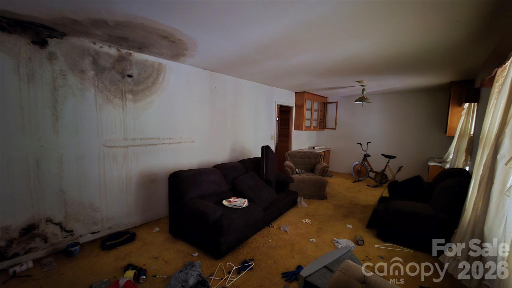 330 Brook Circle Property Photo 8