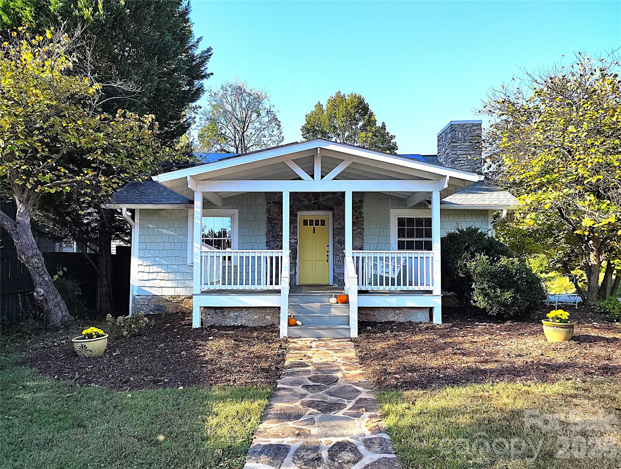 23 Woodley Avenue Property Photo 1