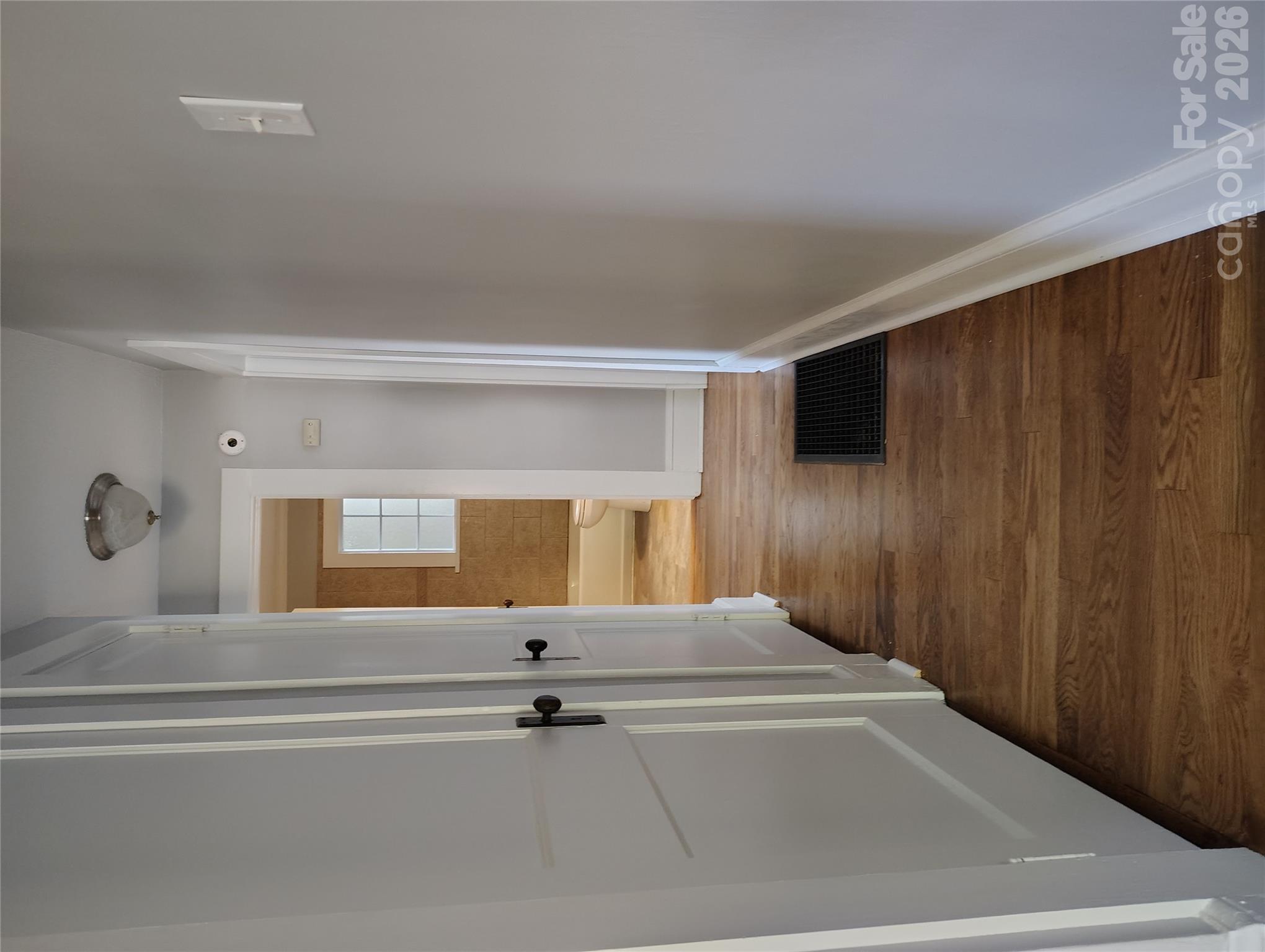 23 Woodley Avenue Property Photo 5