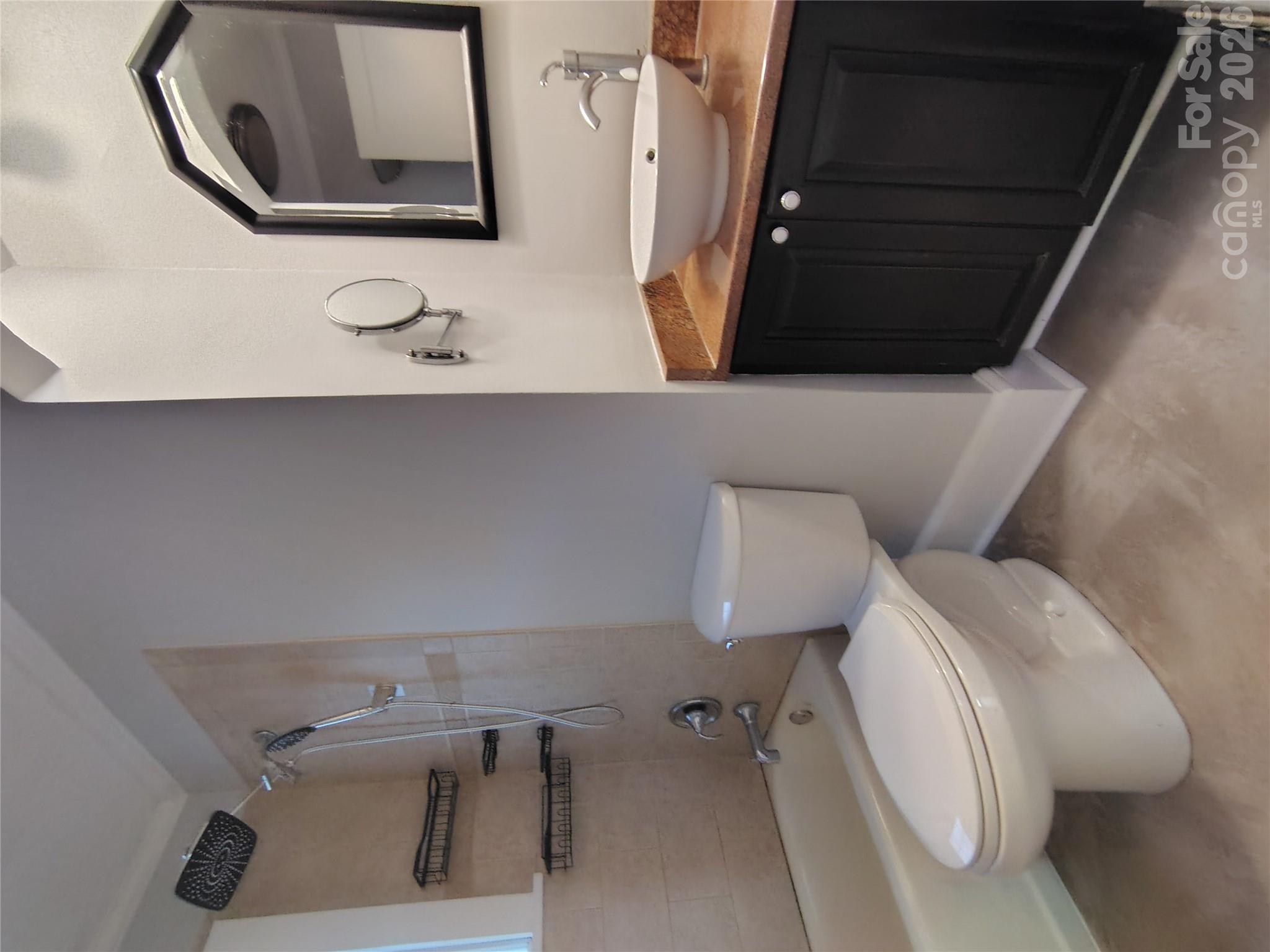 23 Woodley Avenue Property Photo 7