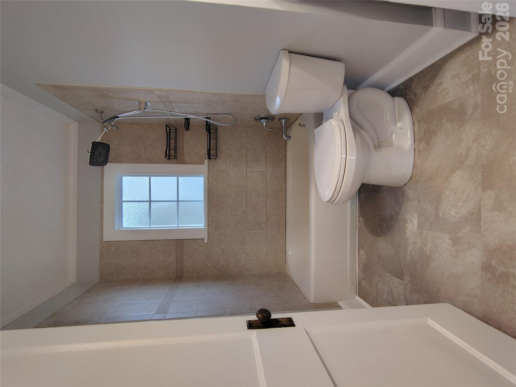 23 Woodley Avenue Property Photo 9
