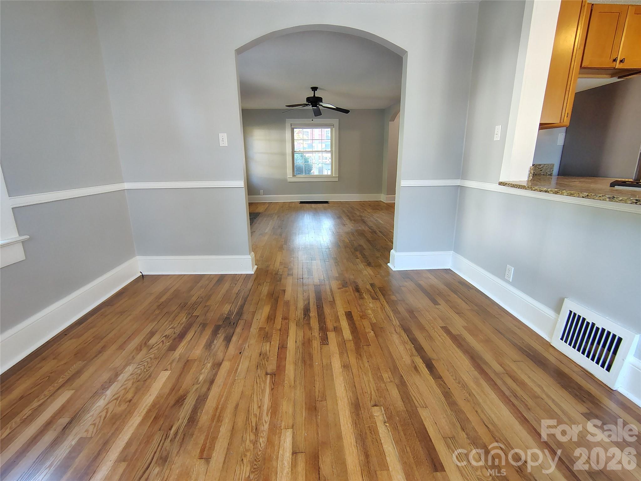 23 Woodley Avenue Property Photo 19