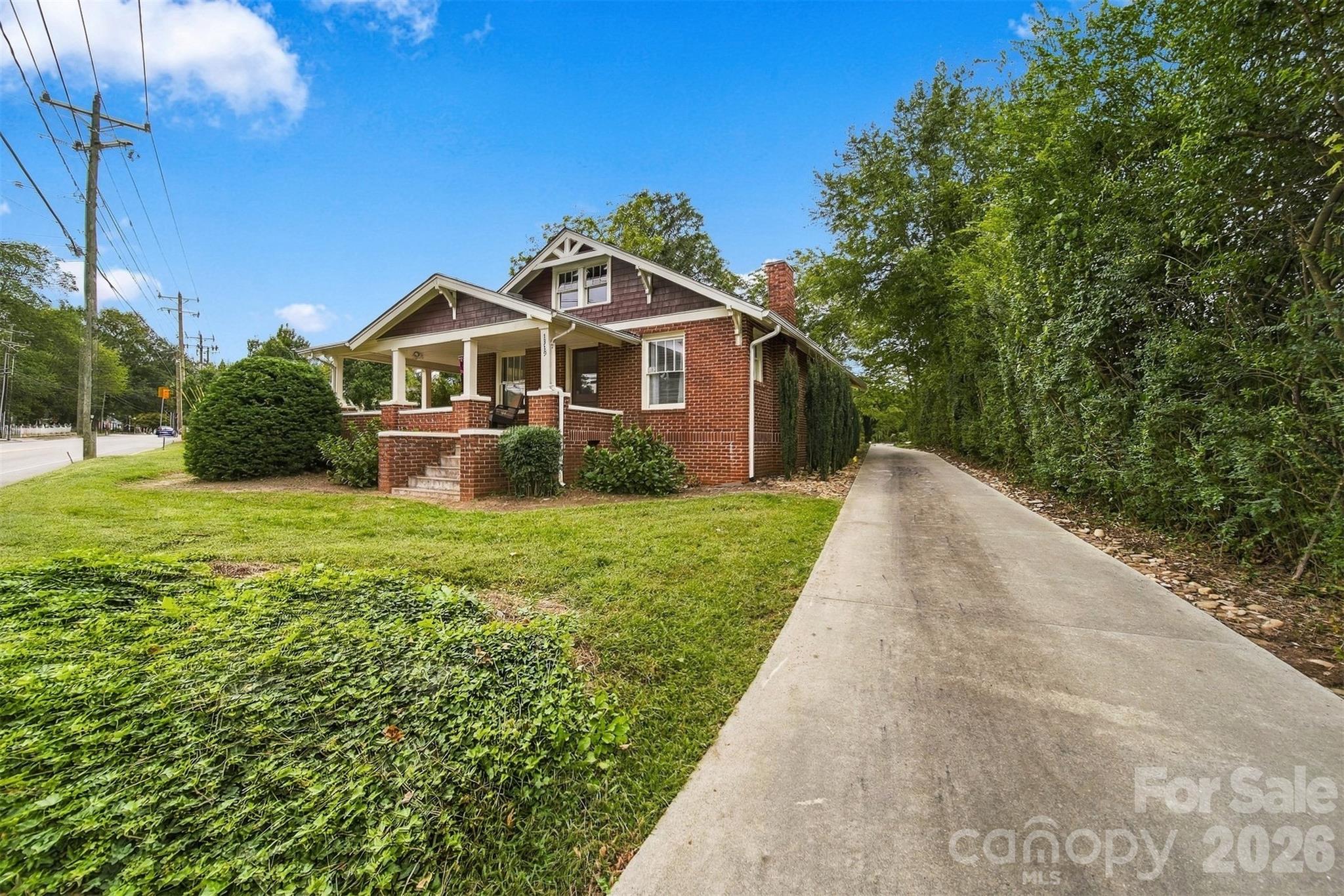 1339 5th Street Property Photo 3