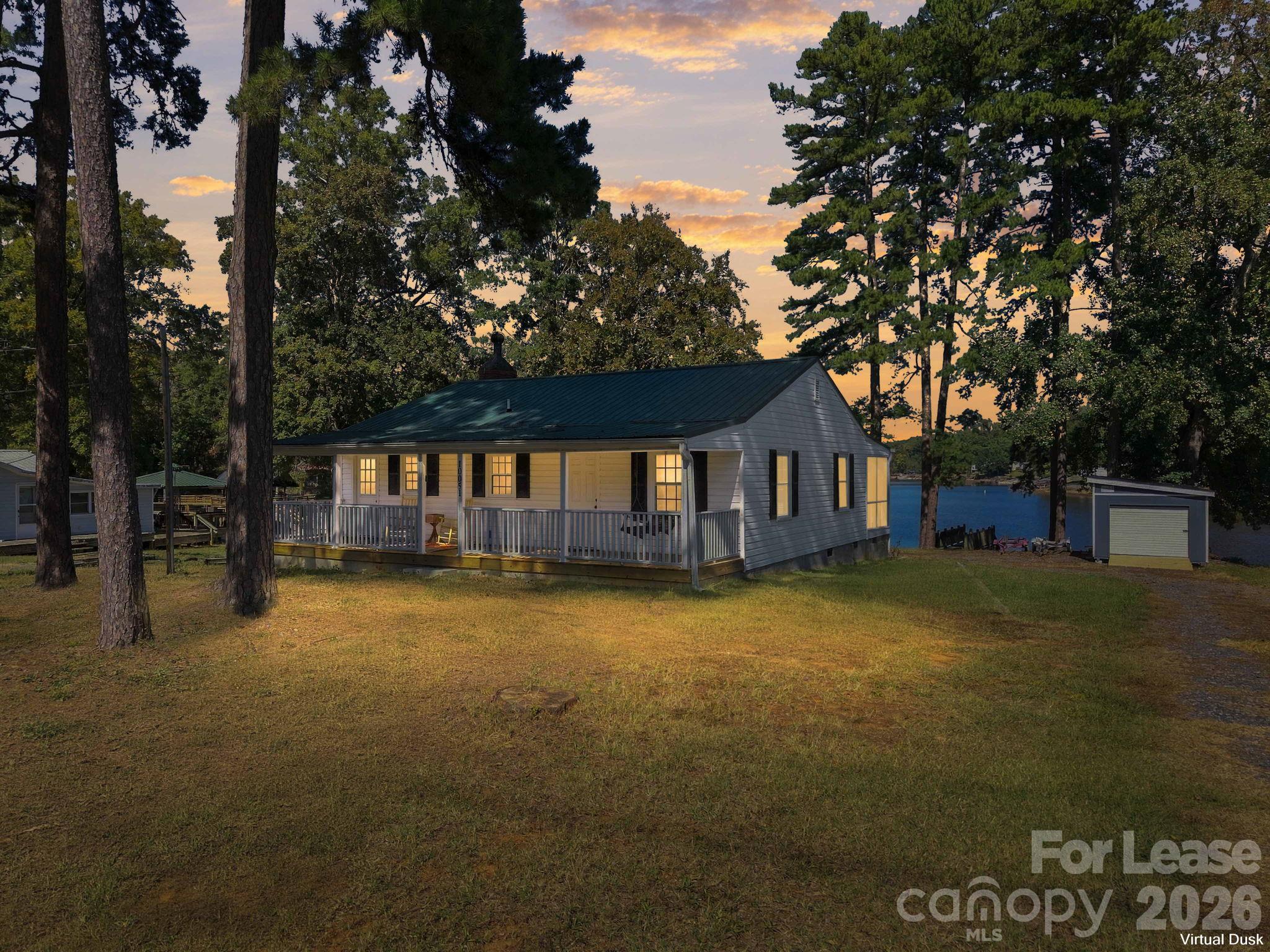 10051 Linwood Southmont Road Property Photo 1