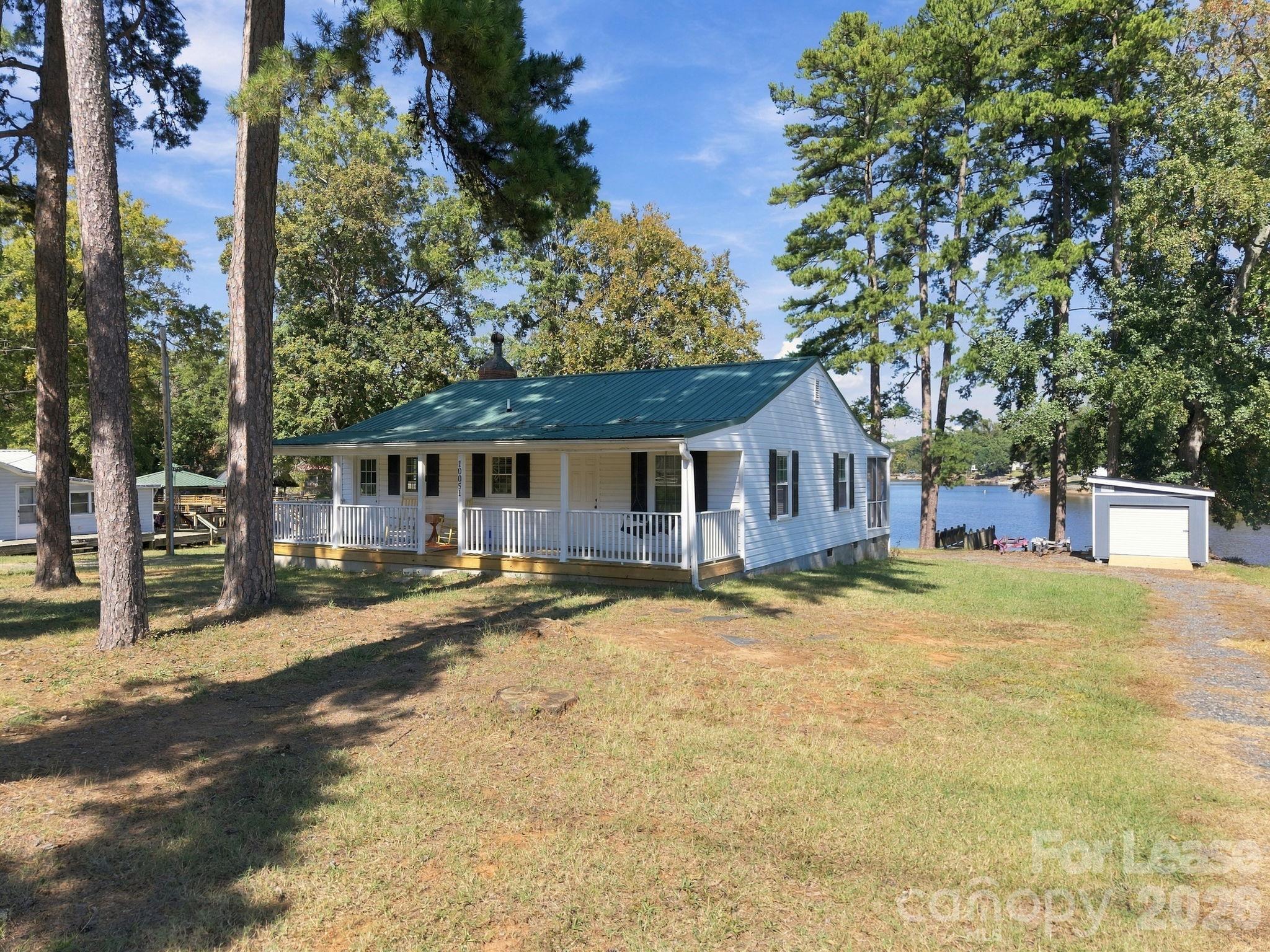 10051 Linwood Southmont Road Property Photo 4