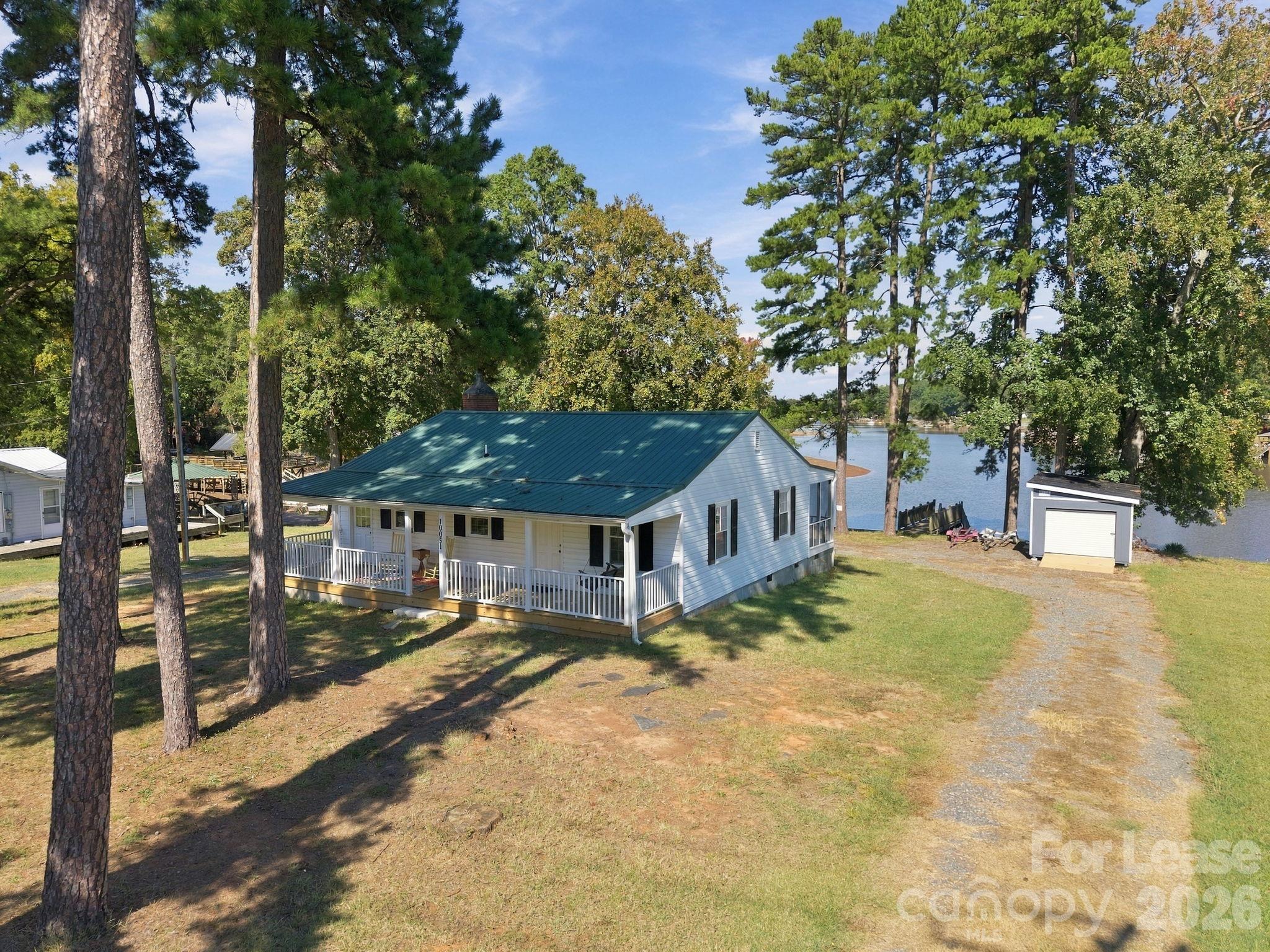 10051 Linwood Southmont Road Property Photo 5