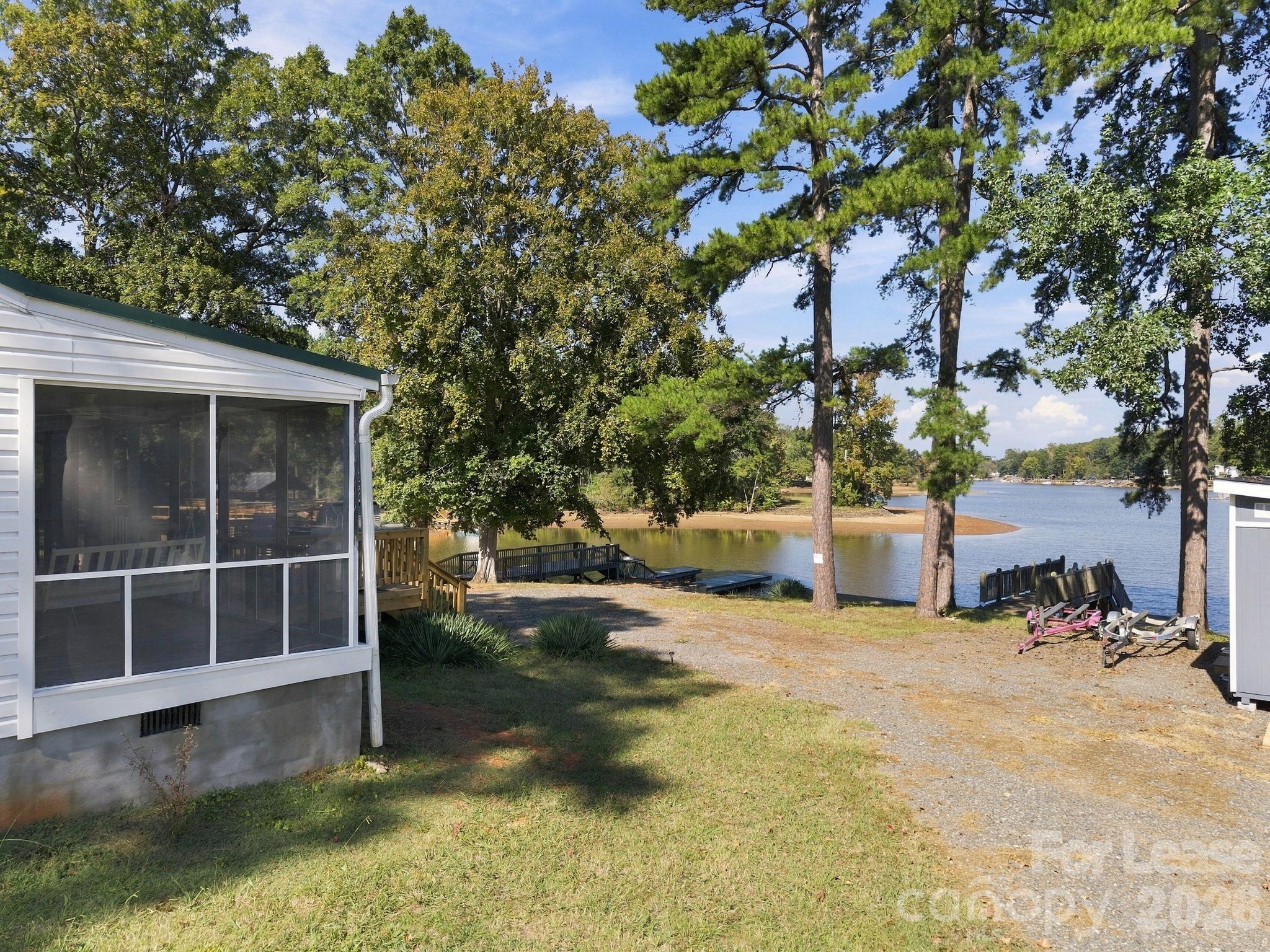 10051 Linwood Southmont Road Property Photo 12