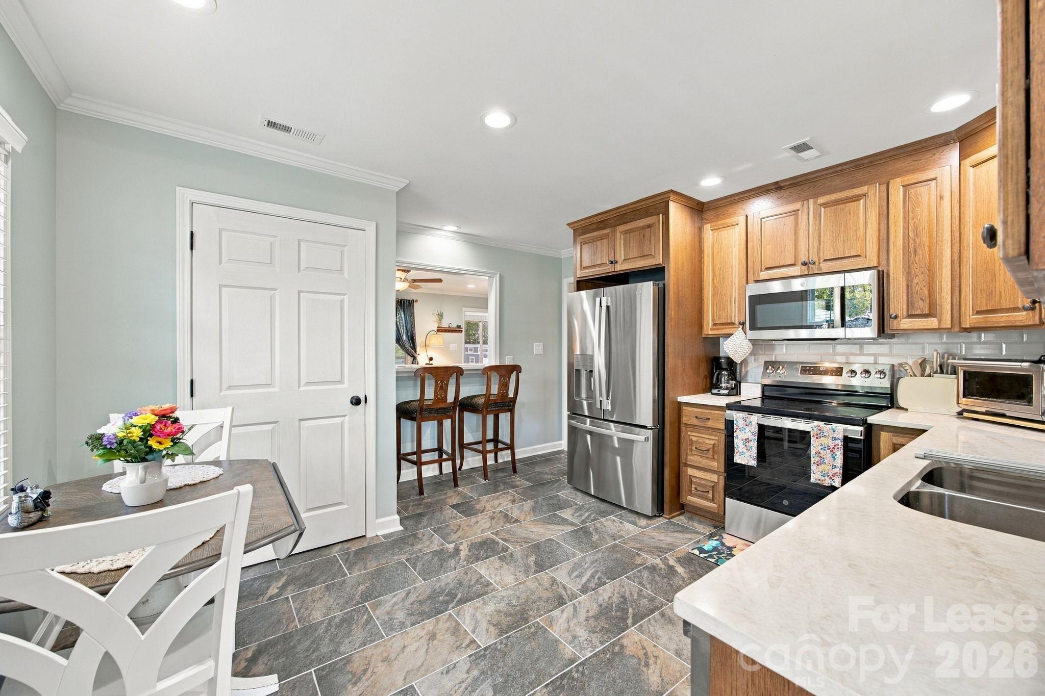 10051 Linwood Southmont Road Property Photo 20
