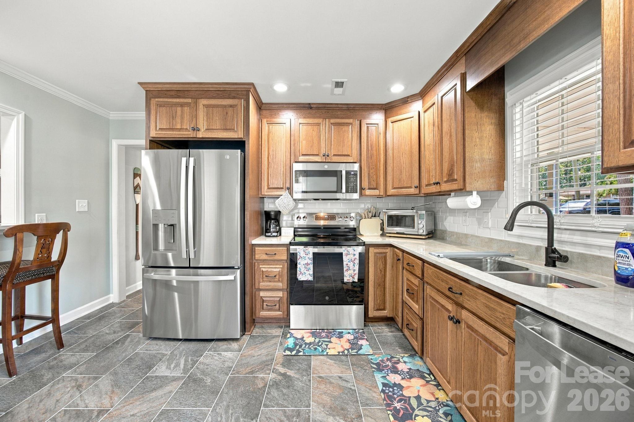 10051 Linwood Southmont Road Property Photo 23