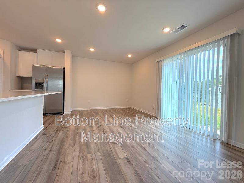 5336 Small Street Property Photo 7