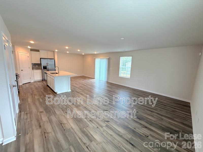 5336 Small Street Property Photo 8