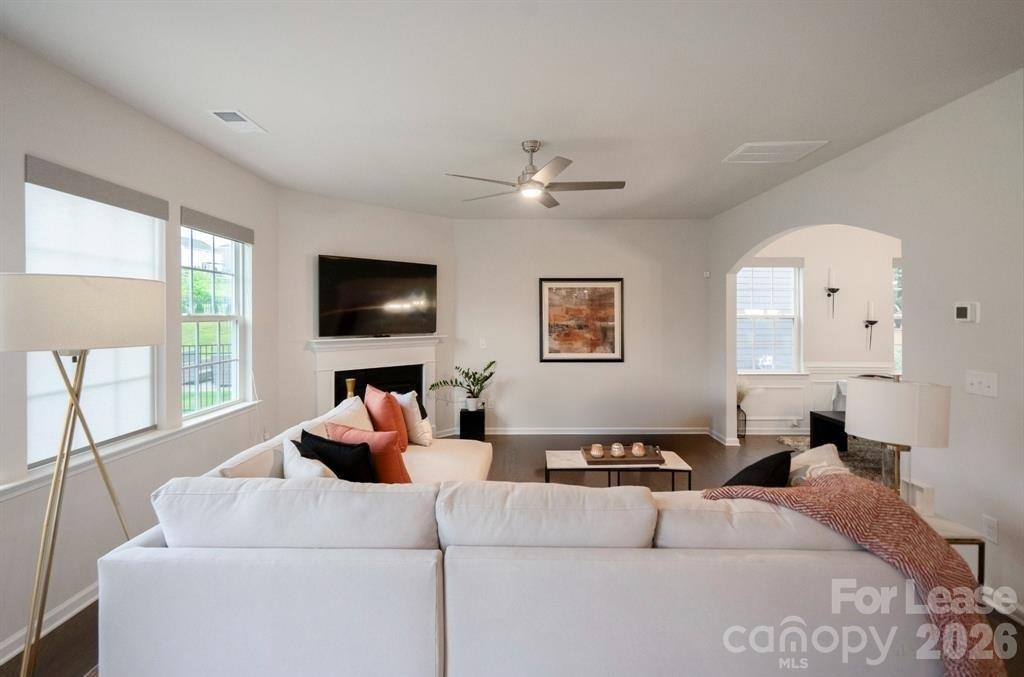 17812 New Mark Avenue Property Photo 15