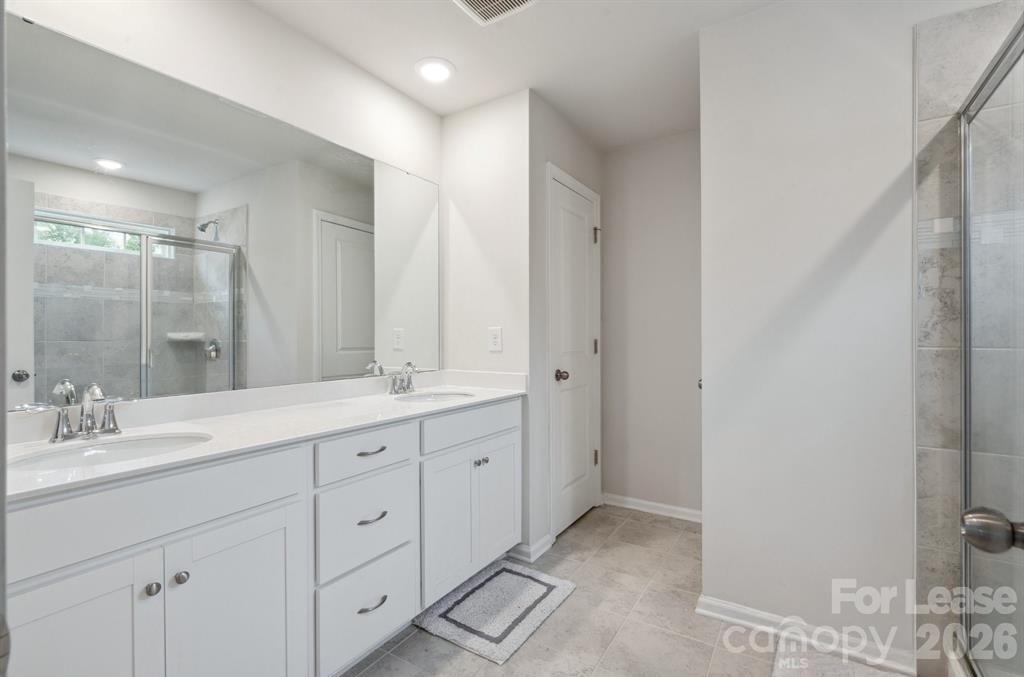 17812 New Mark Avenue Property Photo 19