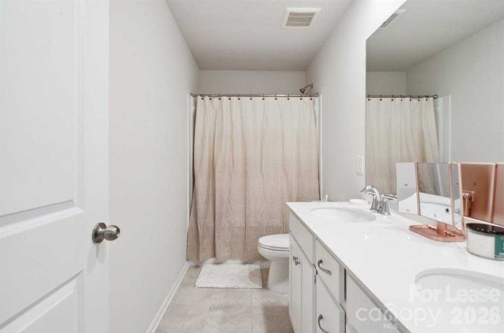 17812 New Mark Avenue Property Photo 24