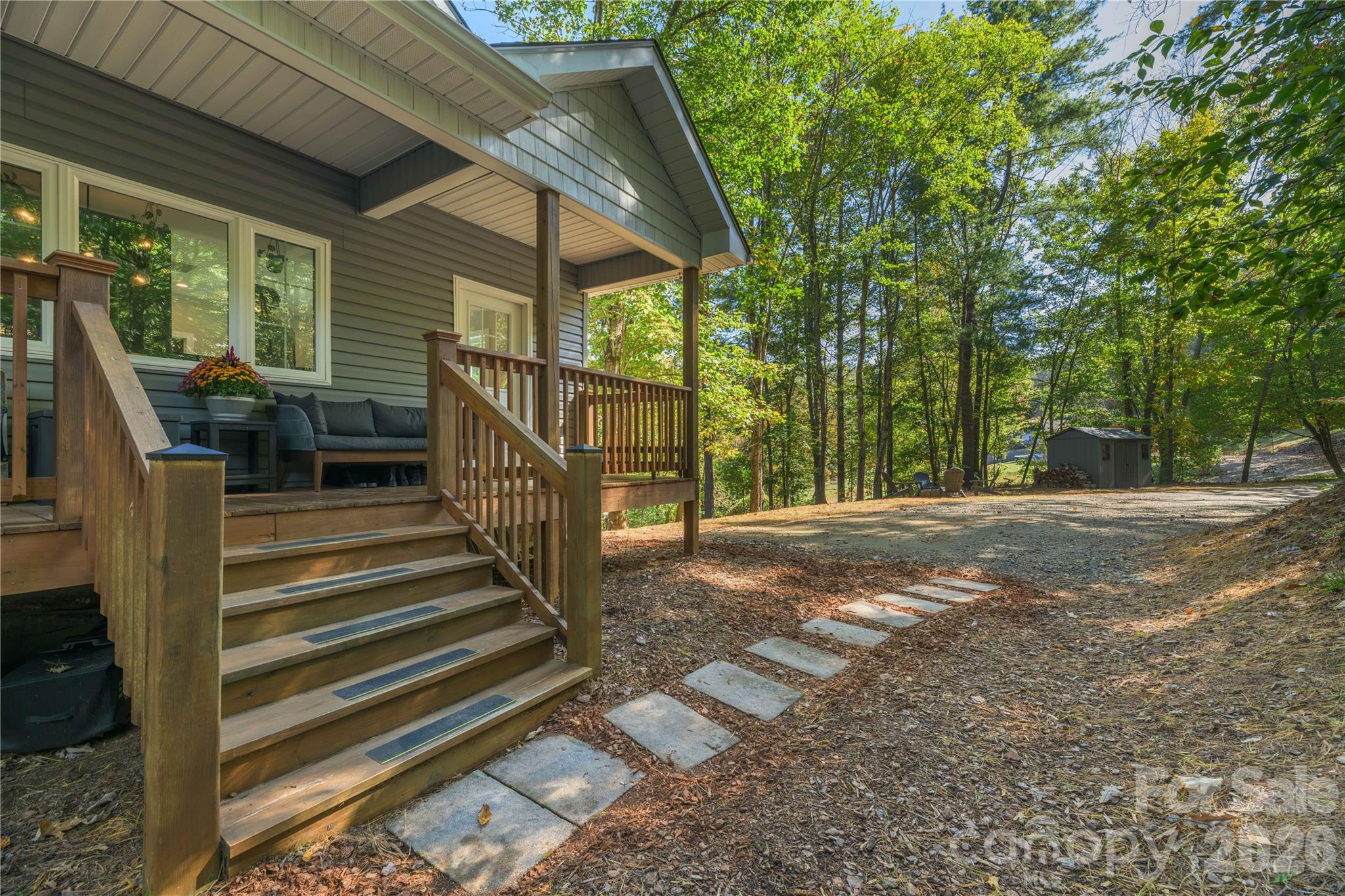 5 Goodman Road Property Photo 2