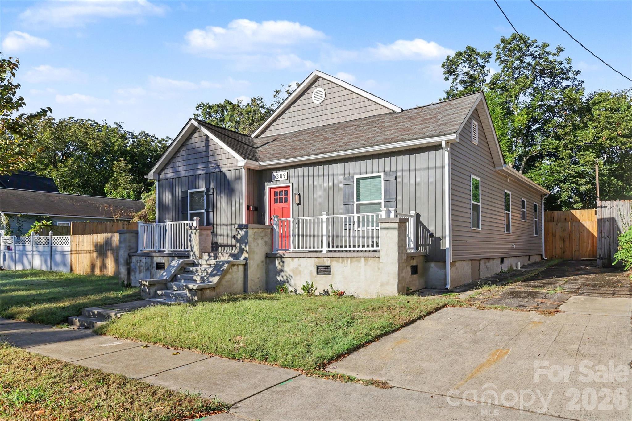 1309 Fairmont Street Property Photo 2