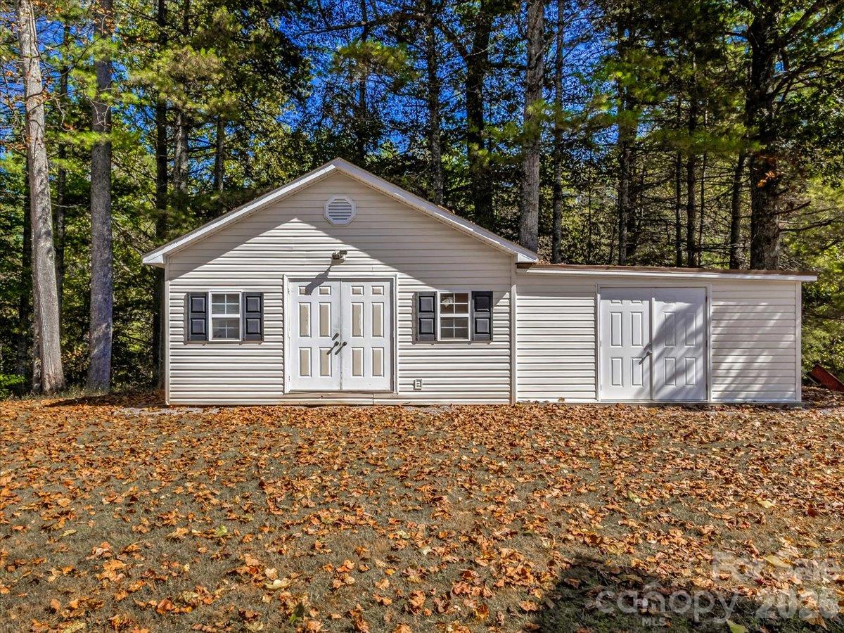 59 Higher Ground Lane Property Photo 7