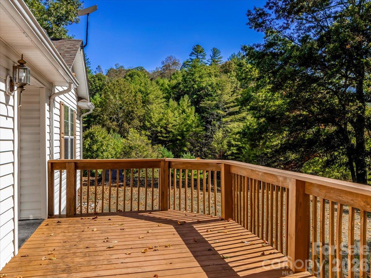 59 Higher Ground Lane Property Photo 13