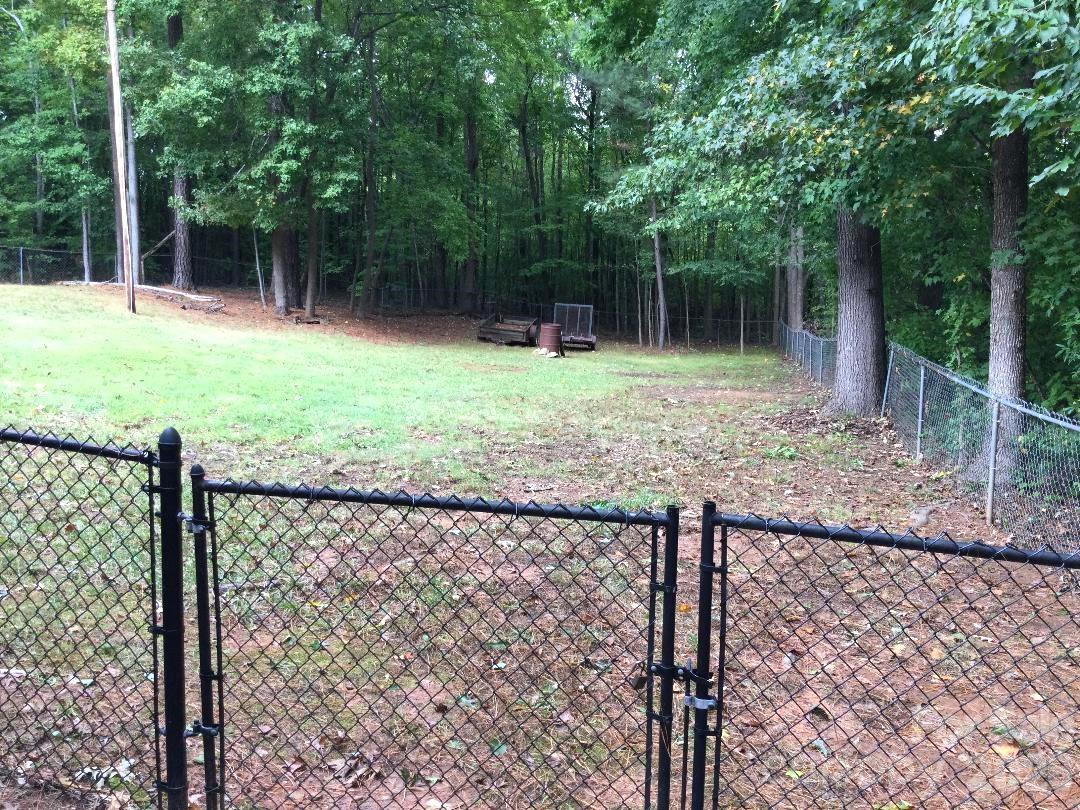 911 Freedom Mill None Property Photo 13
