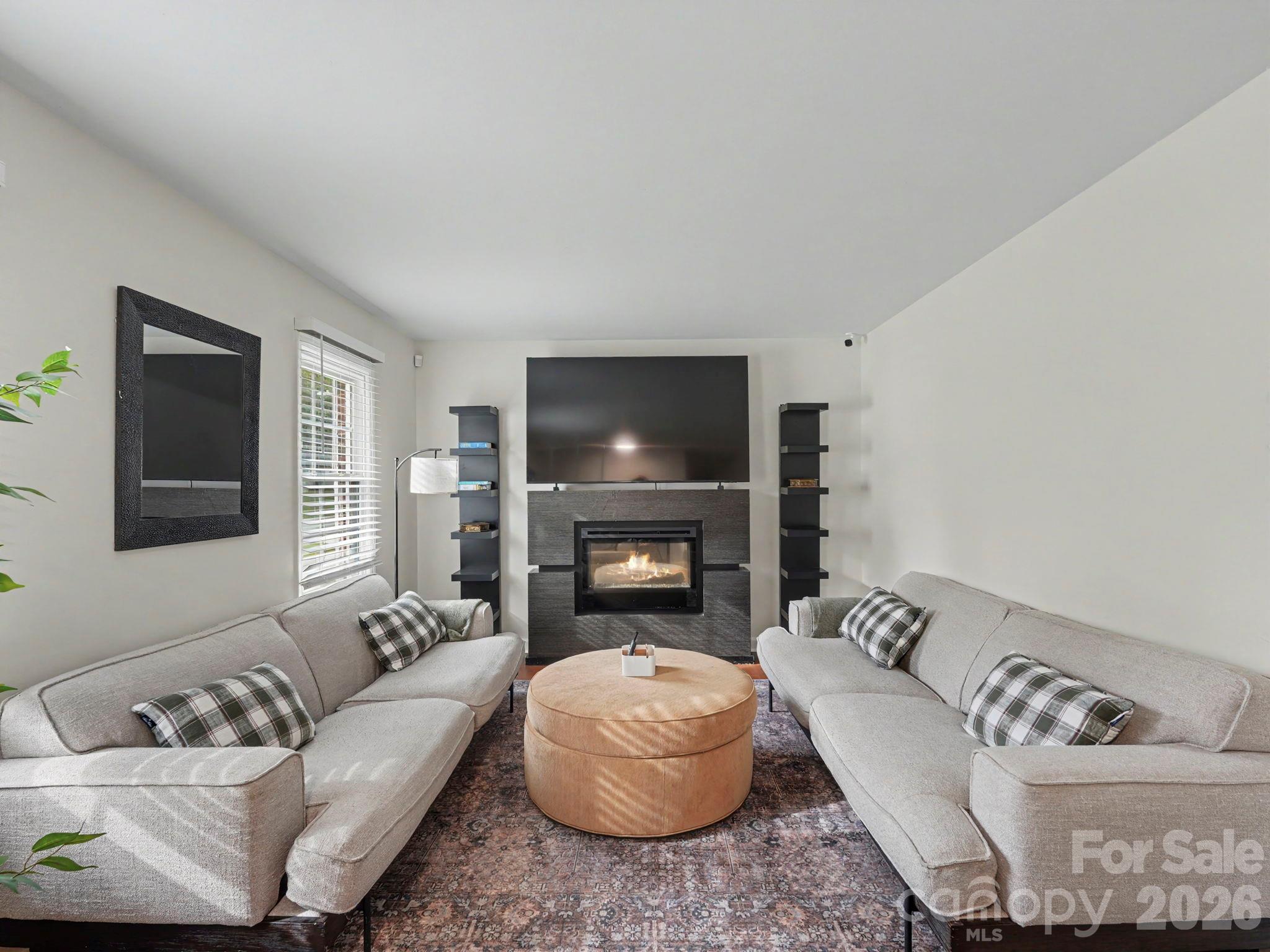 3931 Irvington Drive Property Photo 11