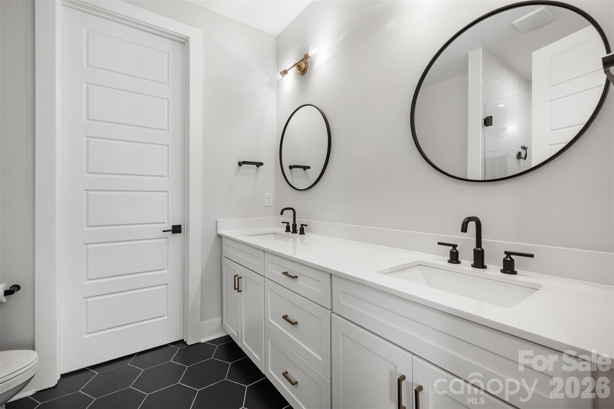 3449 Byrnes Street Property Photo 14