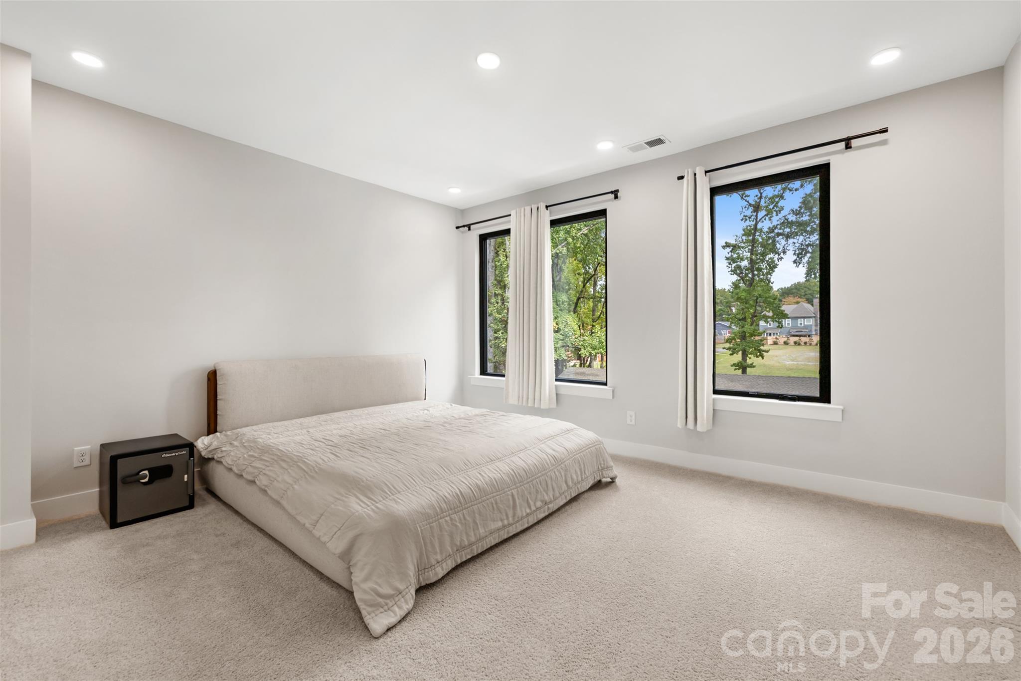 3449 Byrnes Street Property Photo 25