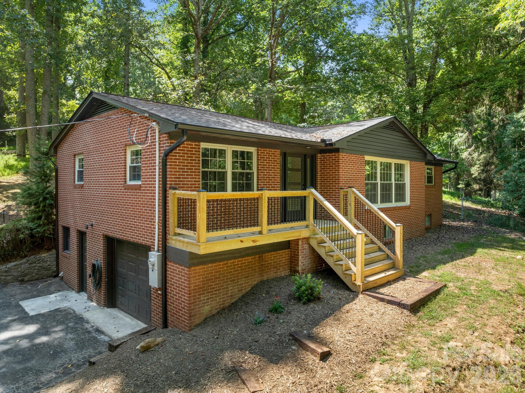 340 School Road Property Photo 4