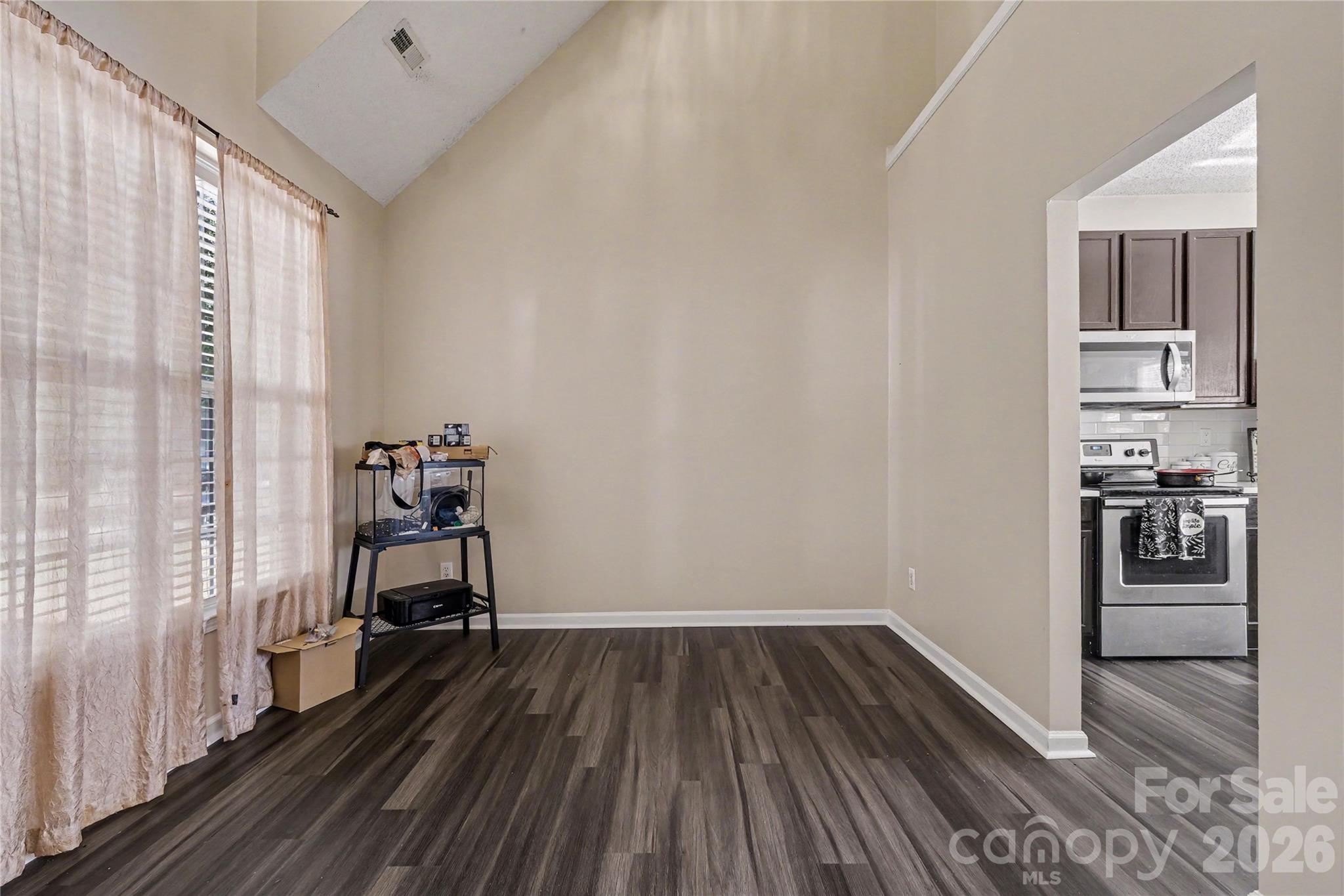 8030 Shiny Meadow Drive Property Photo 7