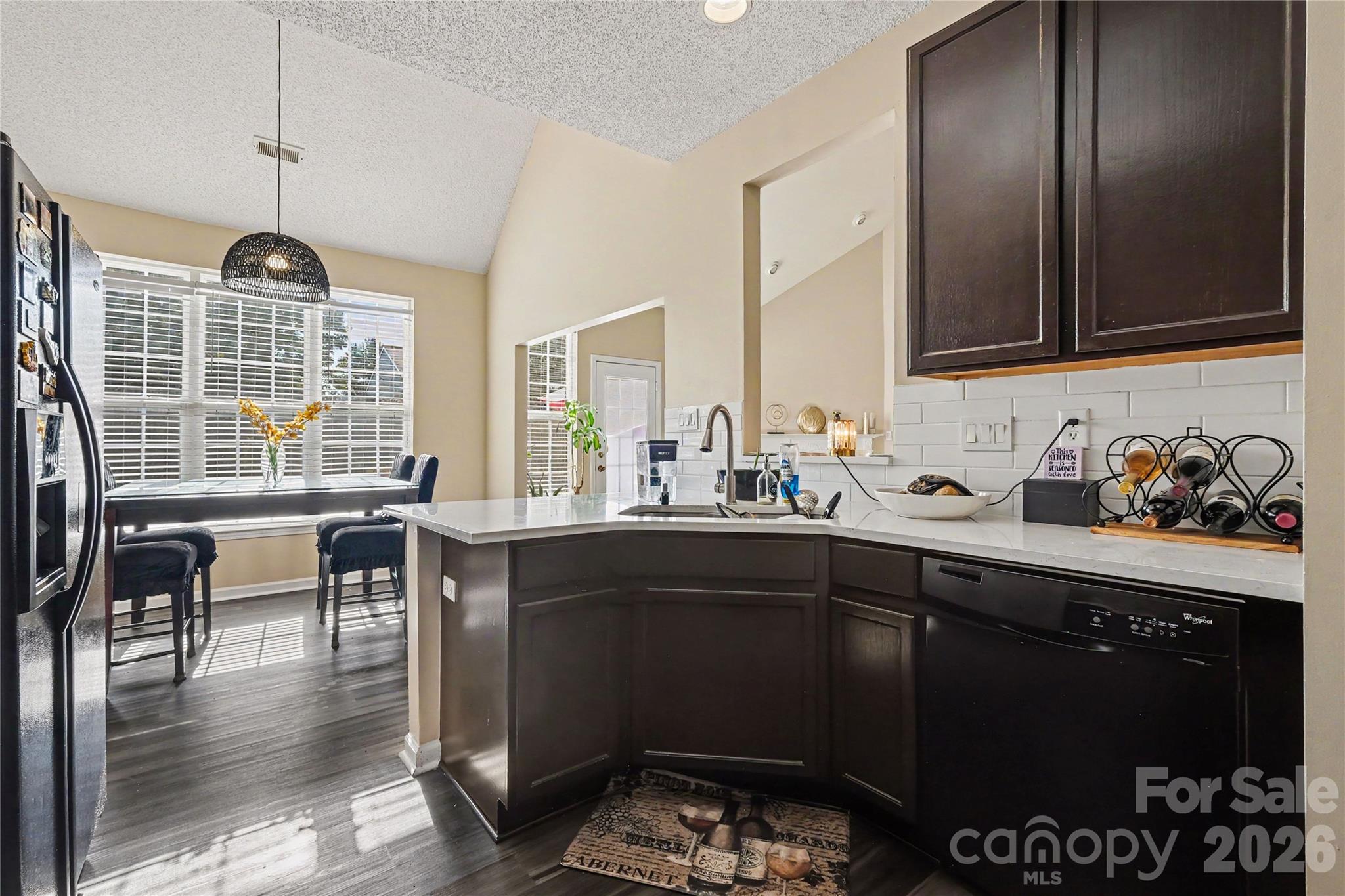 8030 Shiny Meadow Drive Property Photo 16