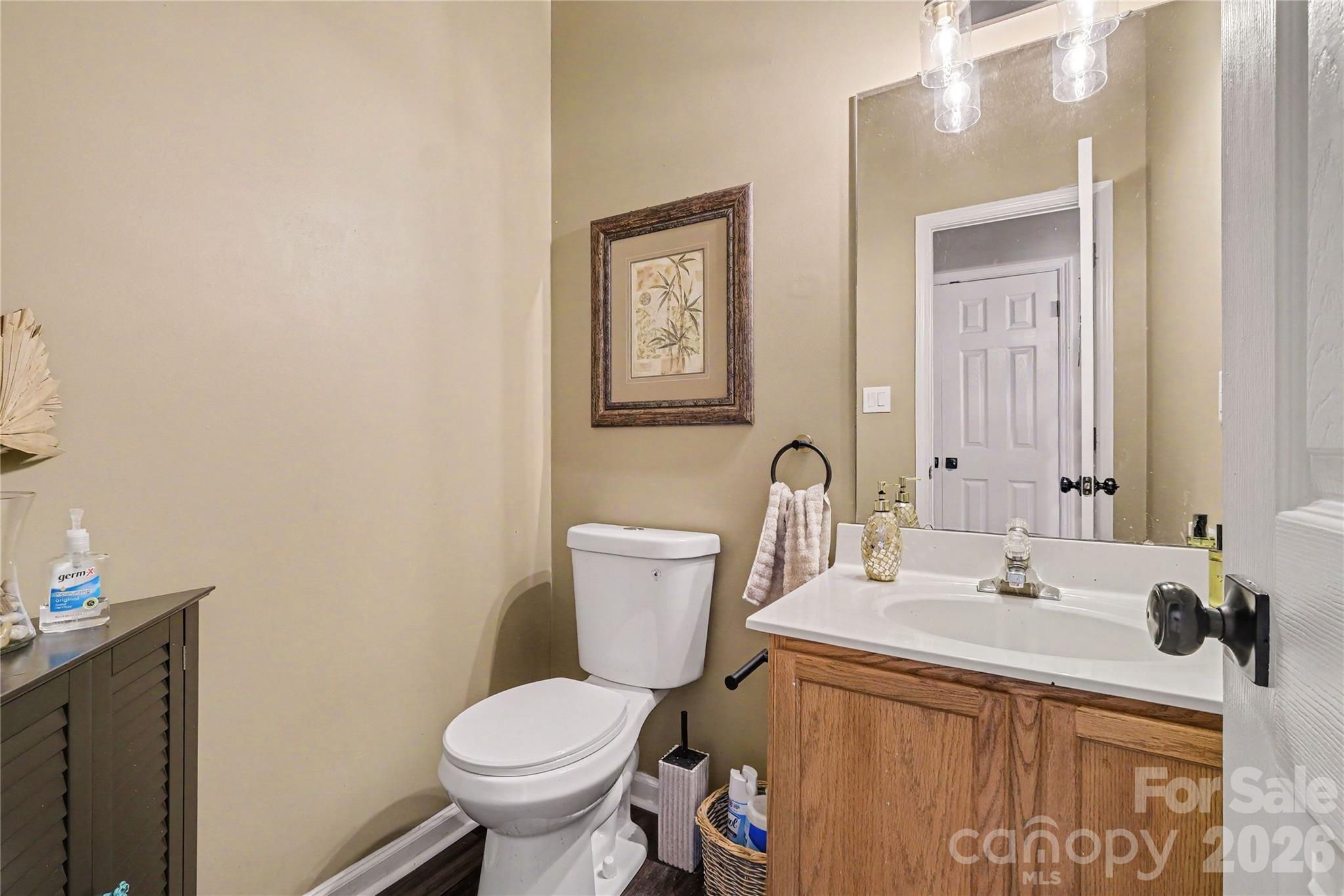 8030 Shiny Meadow Drive Property Photo 18