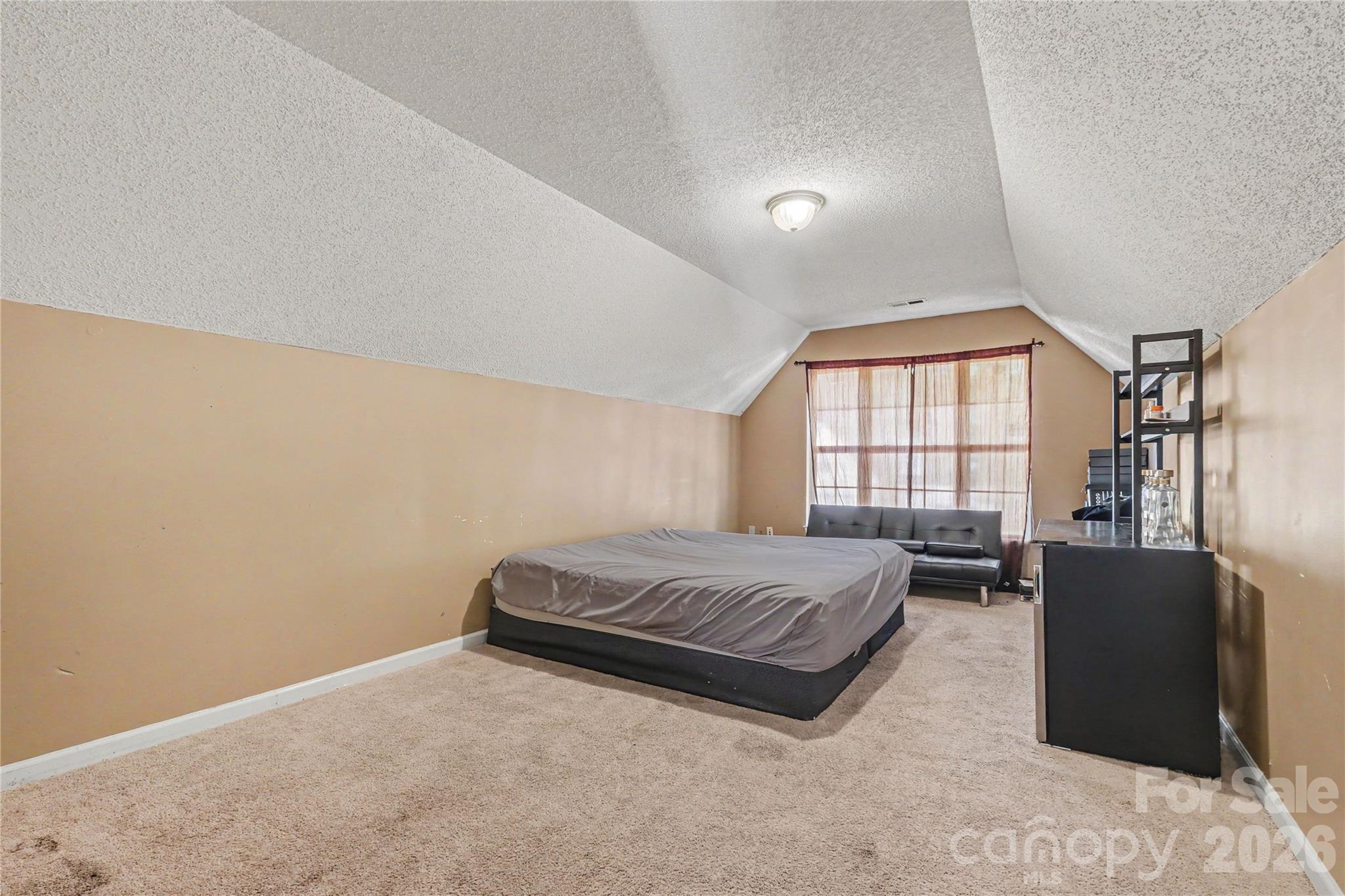 8030 Shiny Meadow Drive Property Photo 24