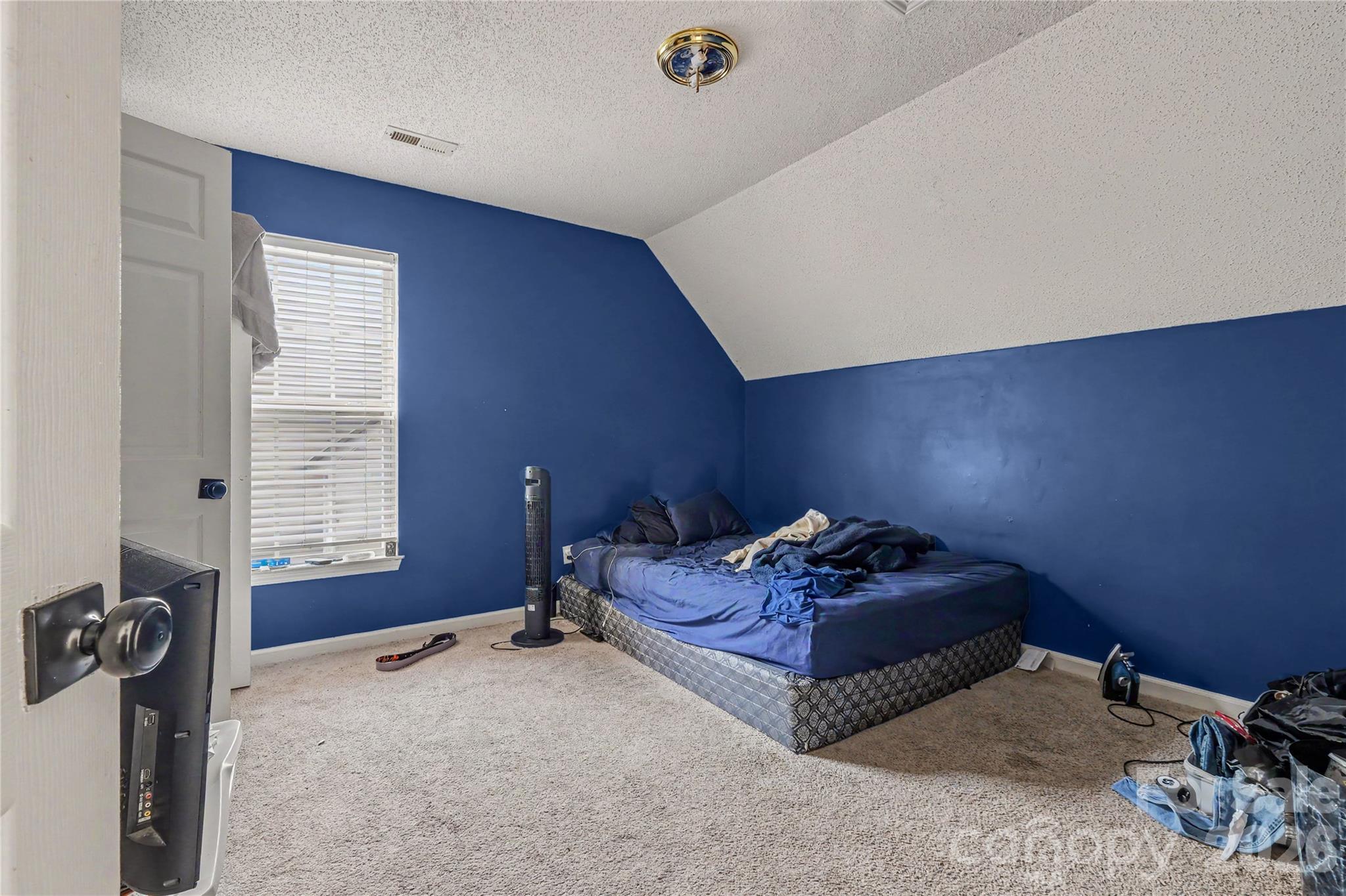 8030 Shiny Meadow Drive Property Photo 27