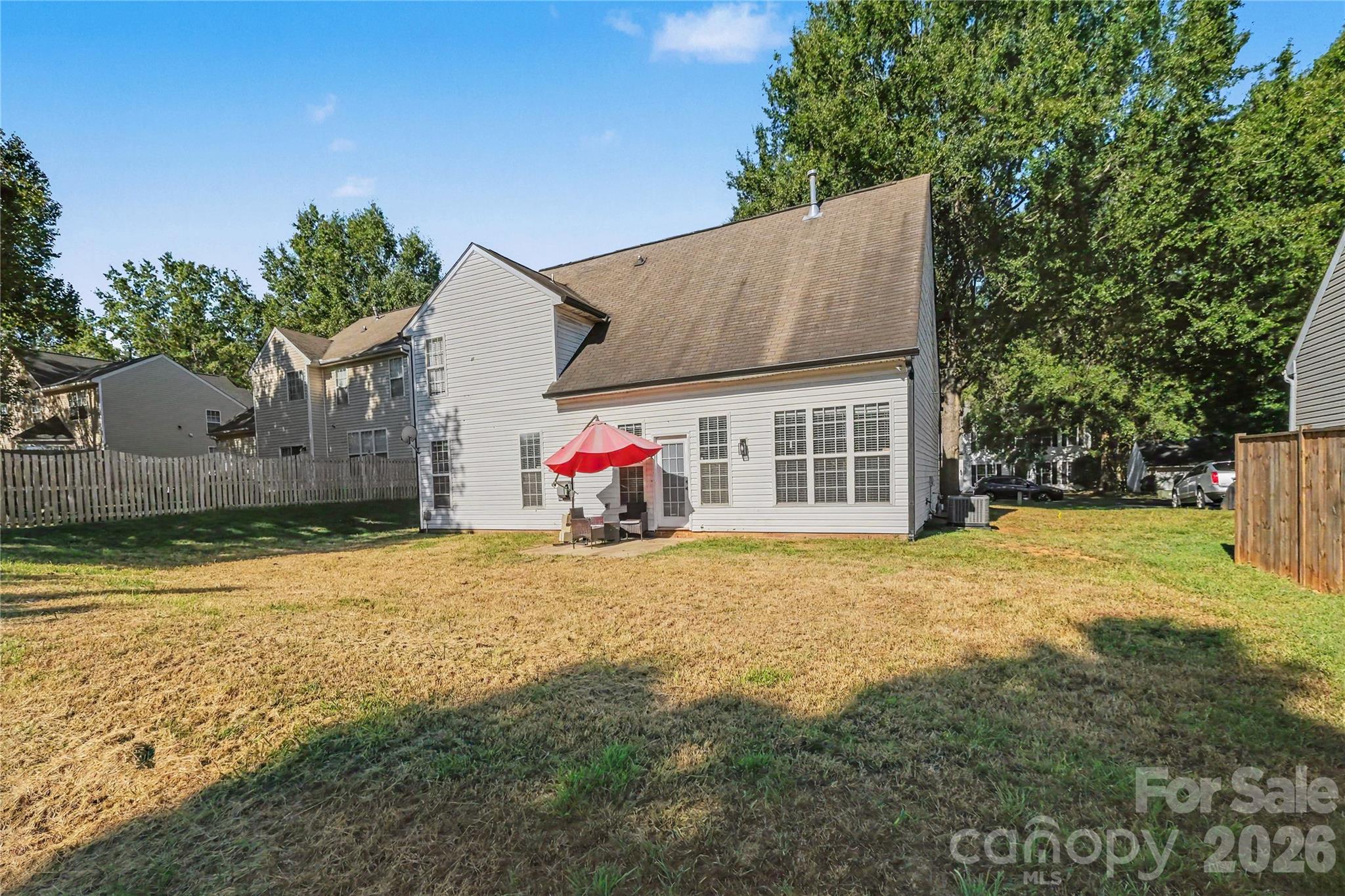 8030 Shiny Meadow Drive Property Photo 29