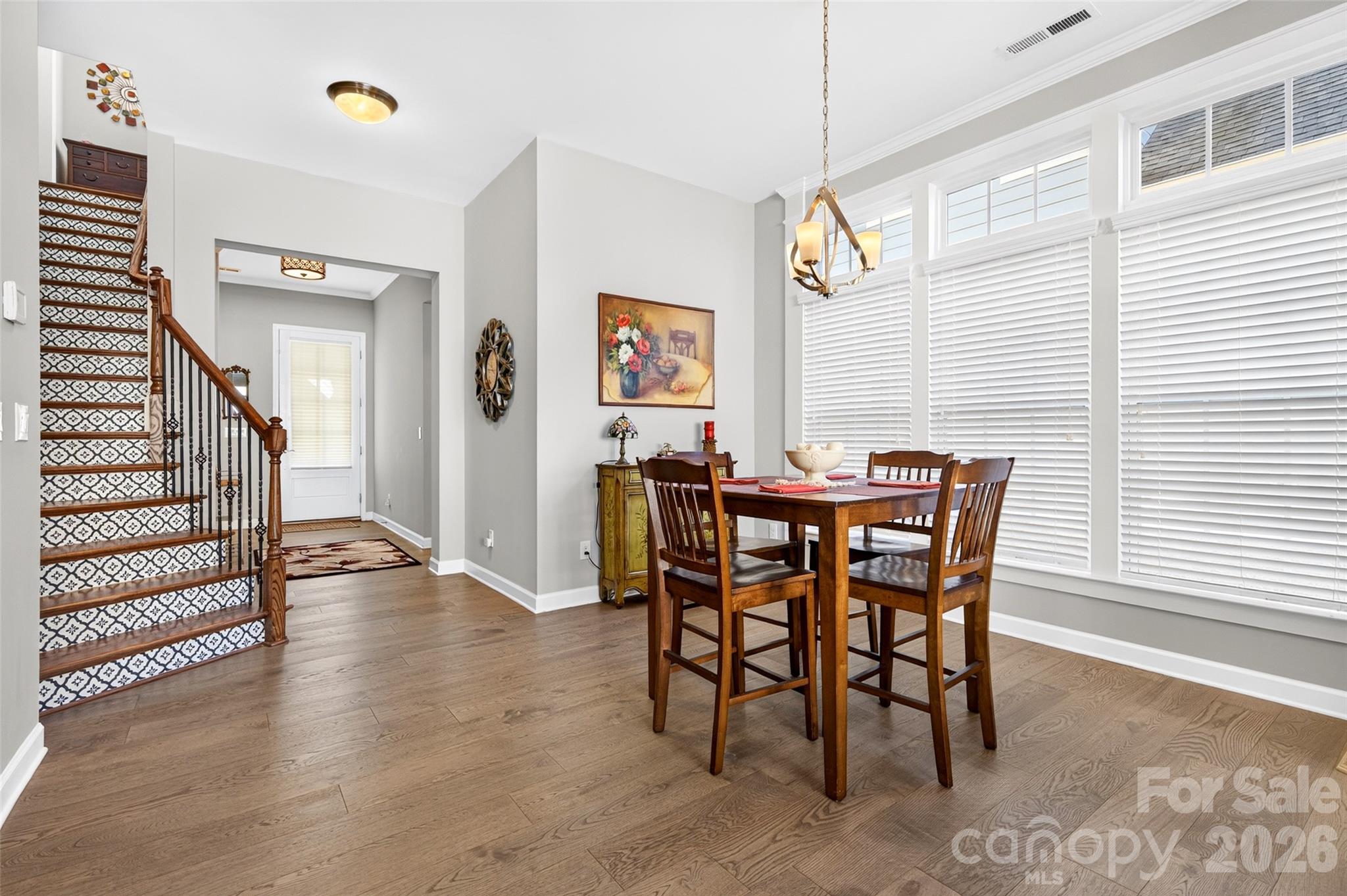 1709 Cedar Park Drive Property Photo 2