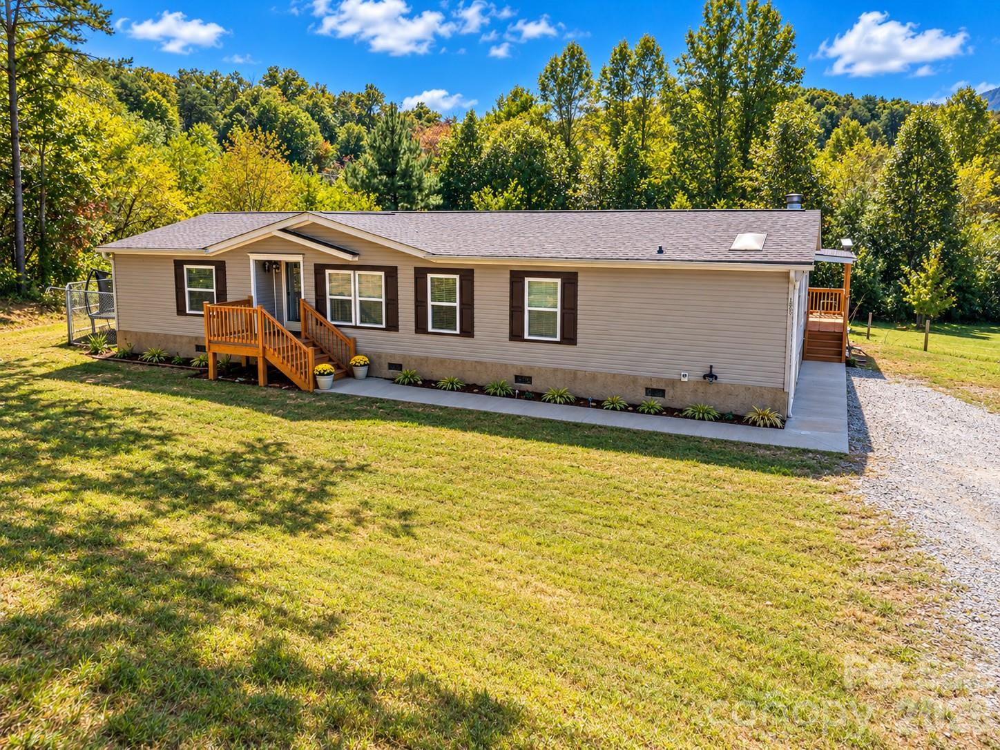 1805 Wehutty Road Property Photo 3