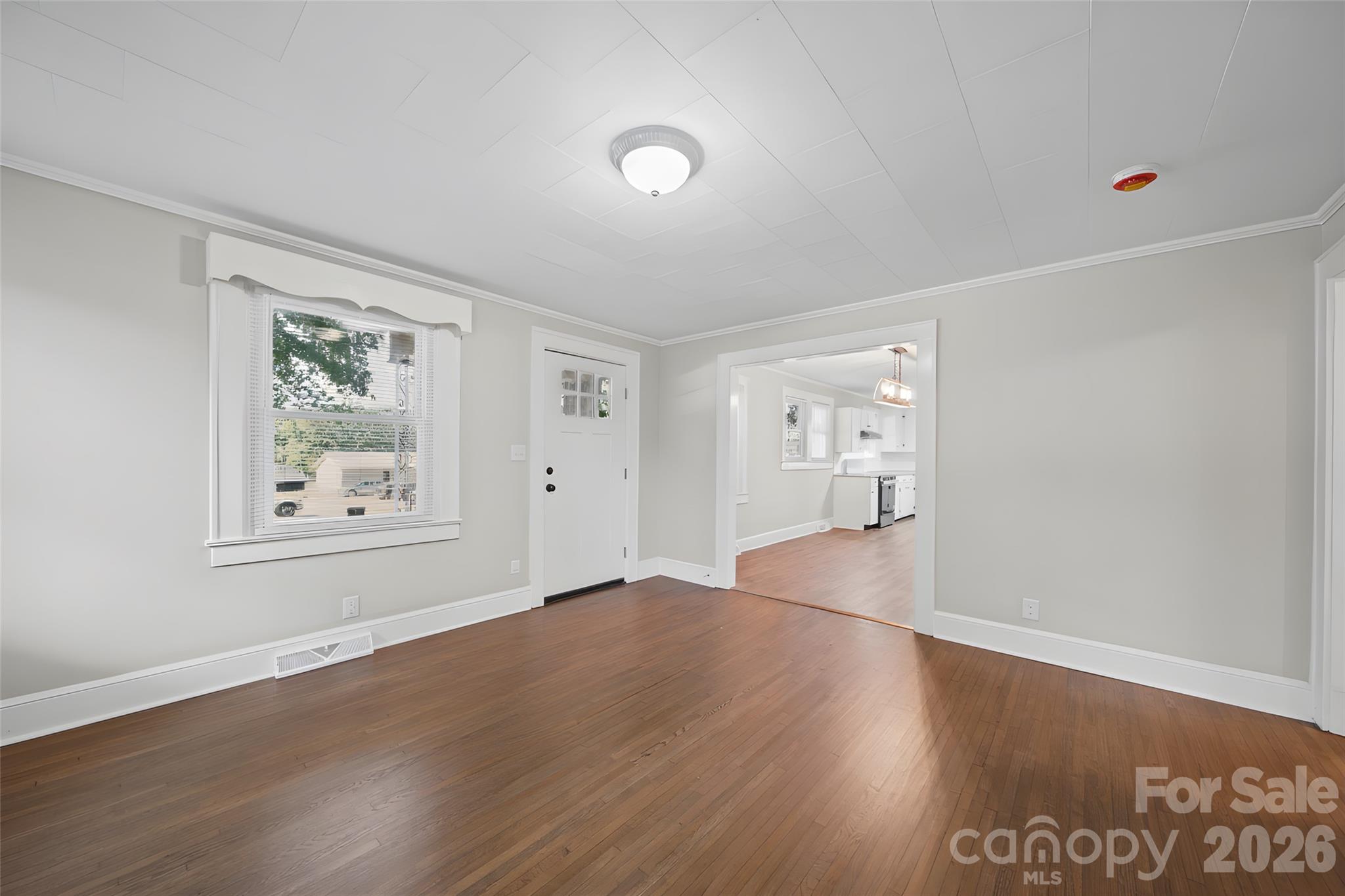 215 Arey Avenue Property Photo 4