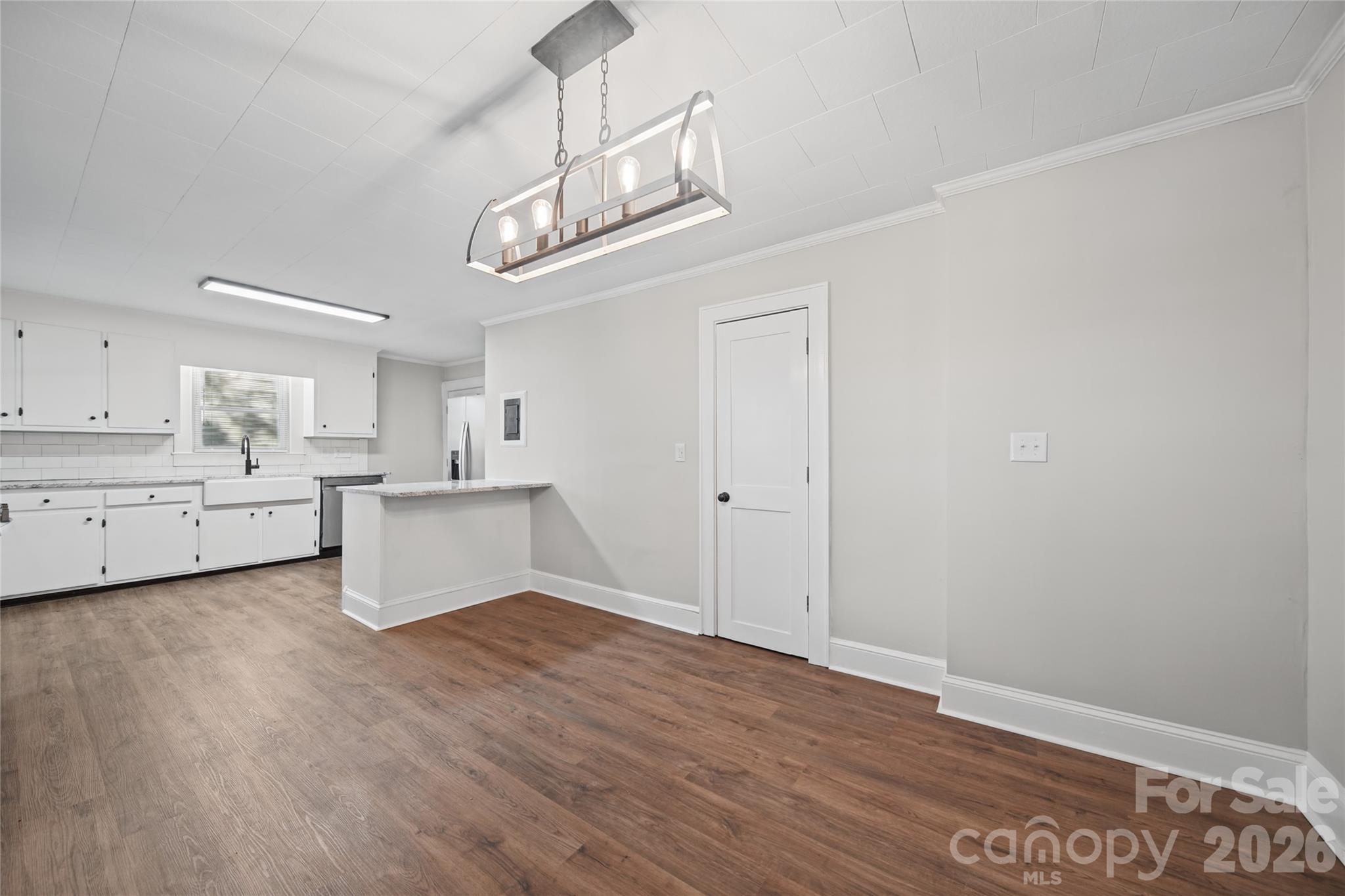 215 Arey Avenue Property Photo 8