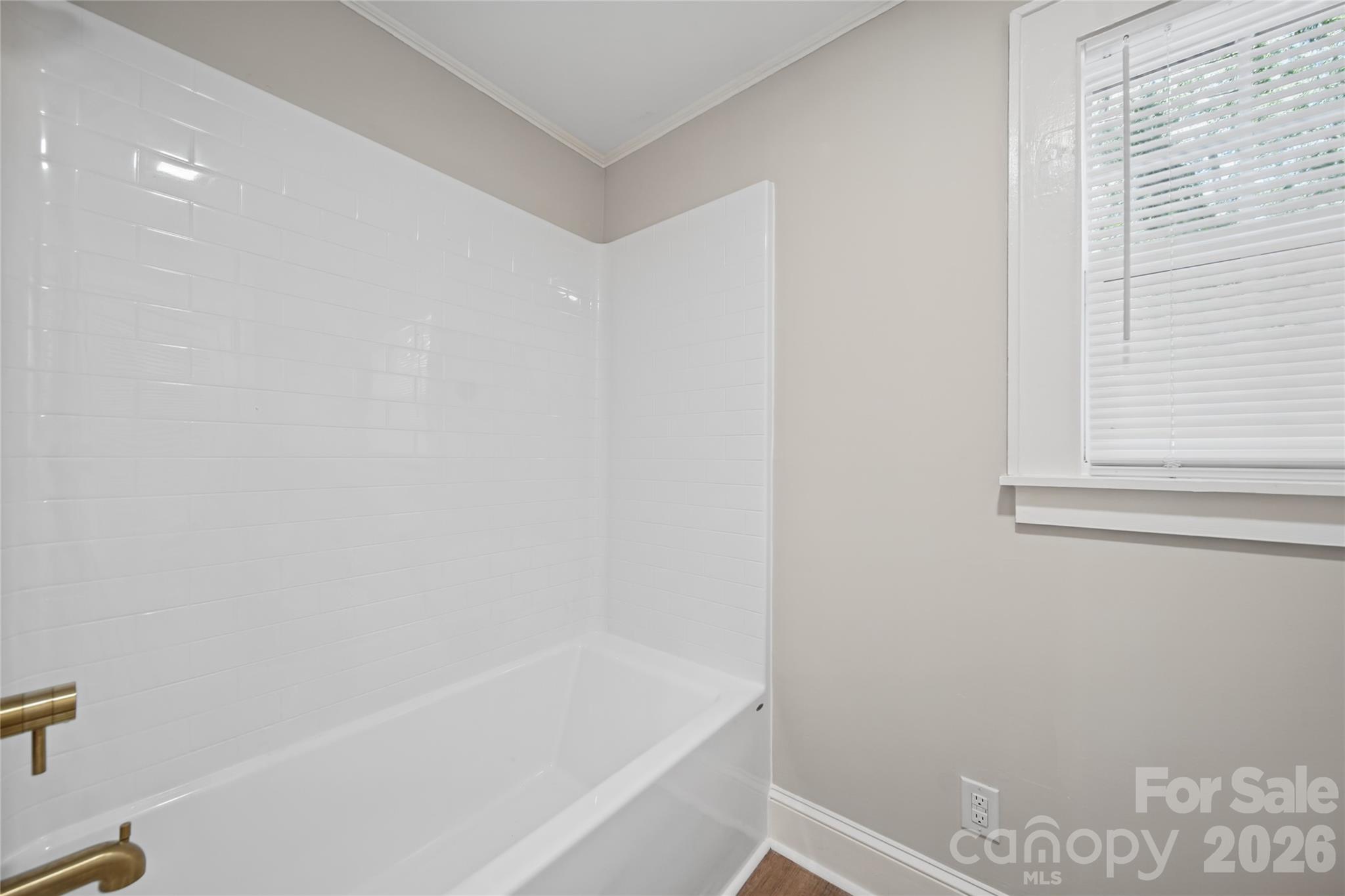 215 Arey Avenue Property Photo 25