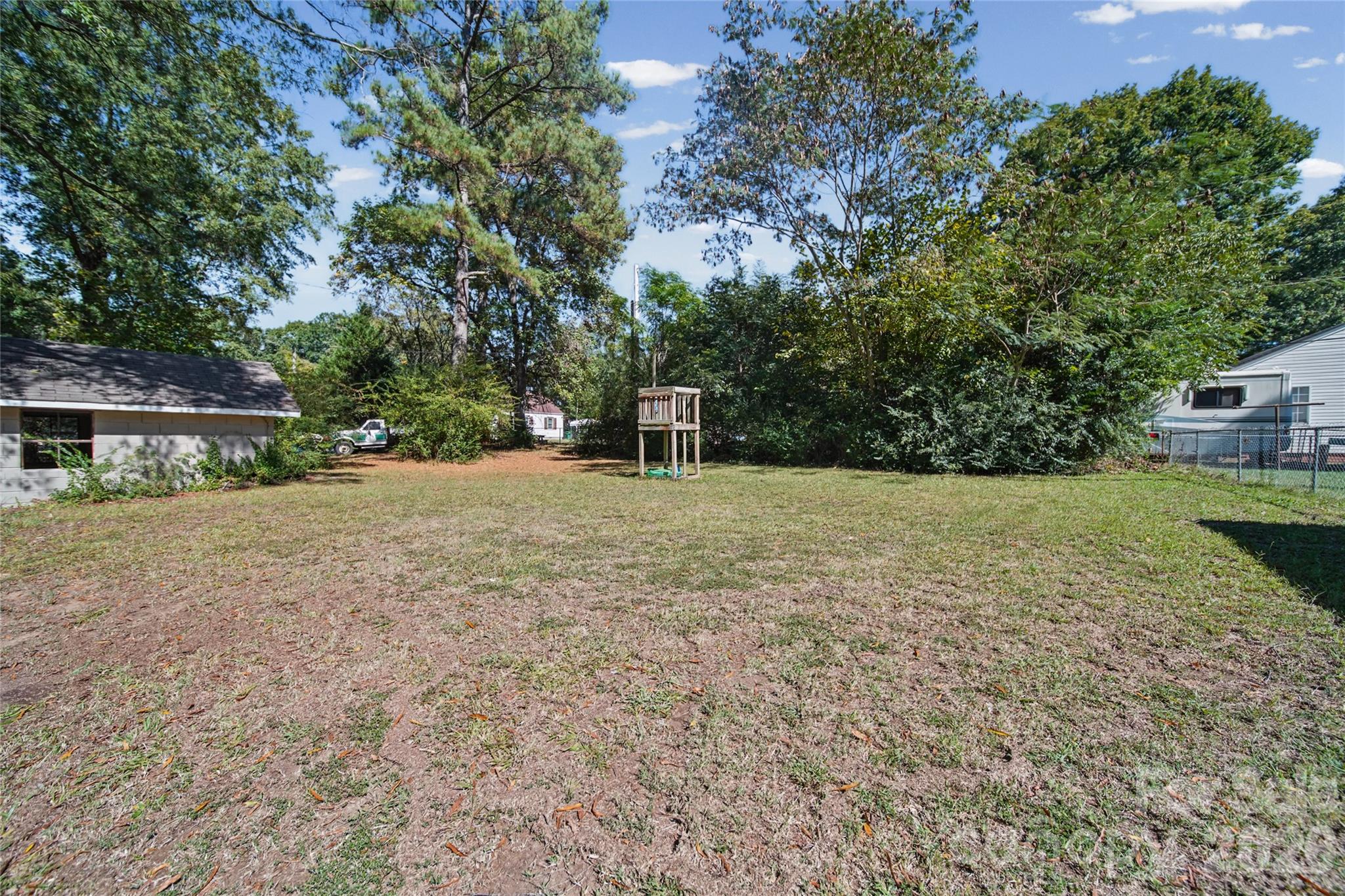 215 Arey Avenue Property Photo 27
