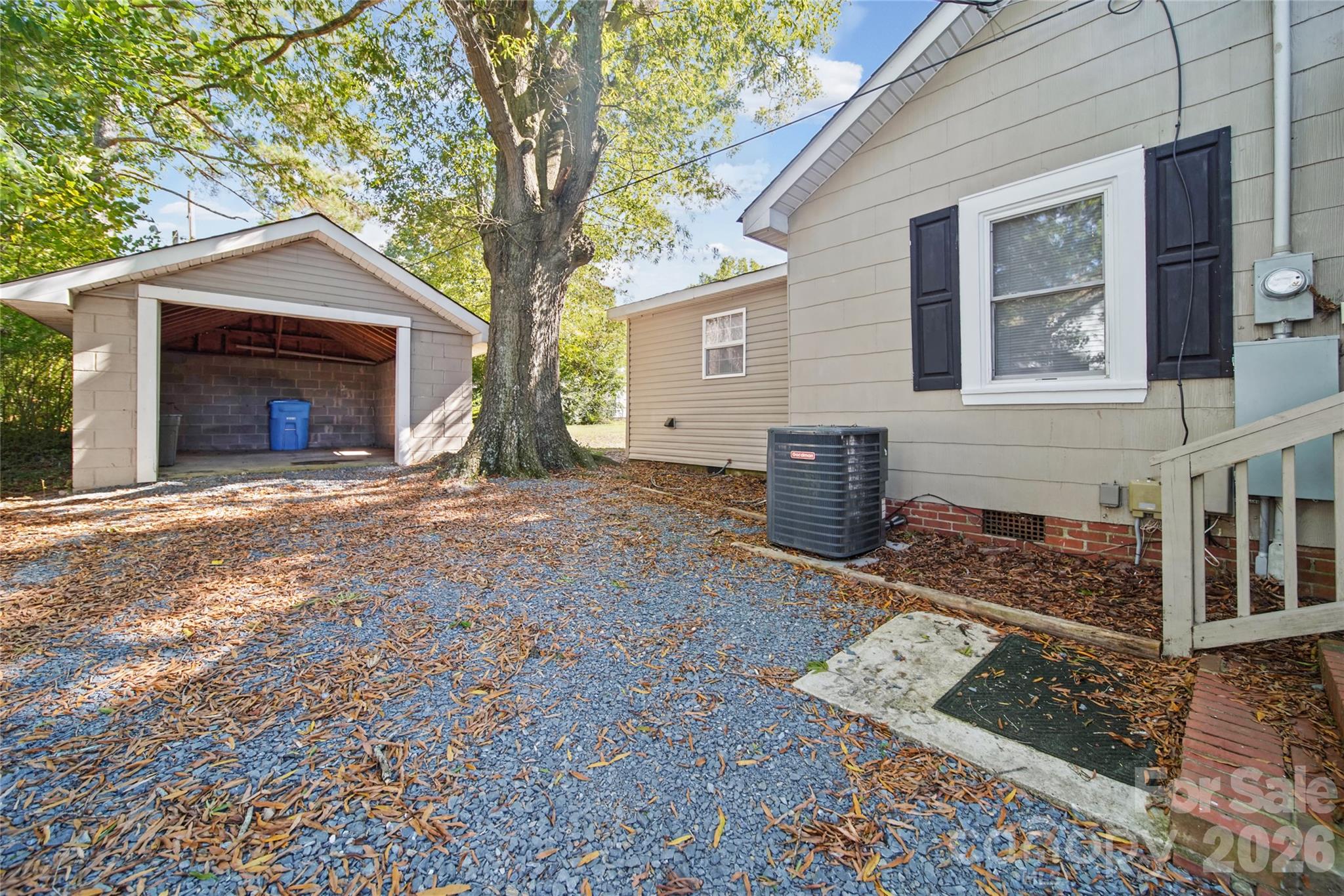 215 Arey Avenue Property Photo 29