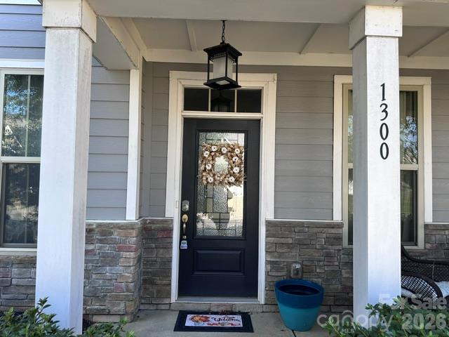 1300 Oakhurst Drive Property Photo 2