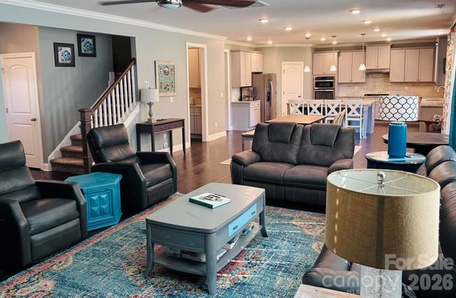 1300 Oakhurst Drive Property Photo 8