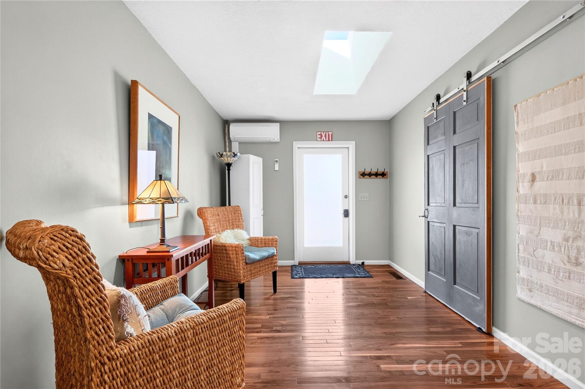 130 Center Avenue Property Photo 11