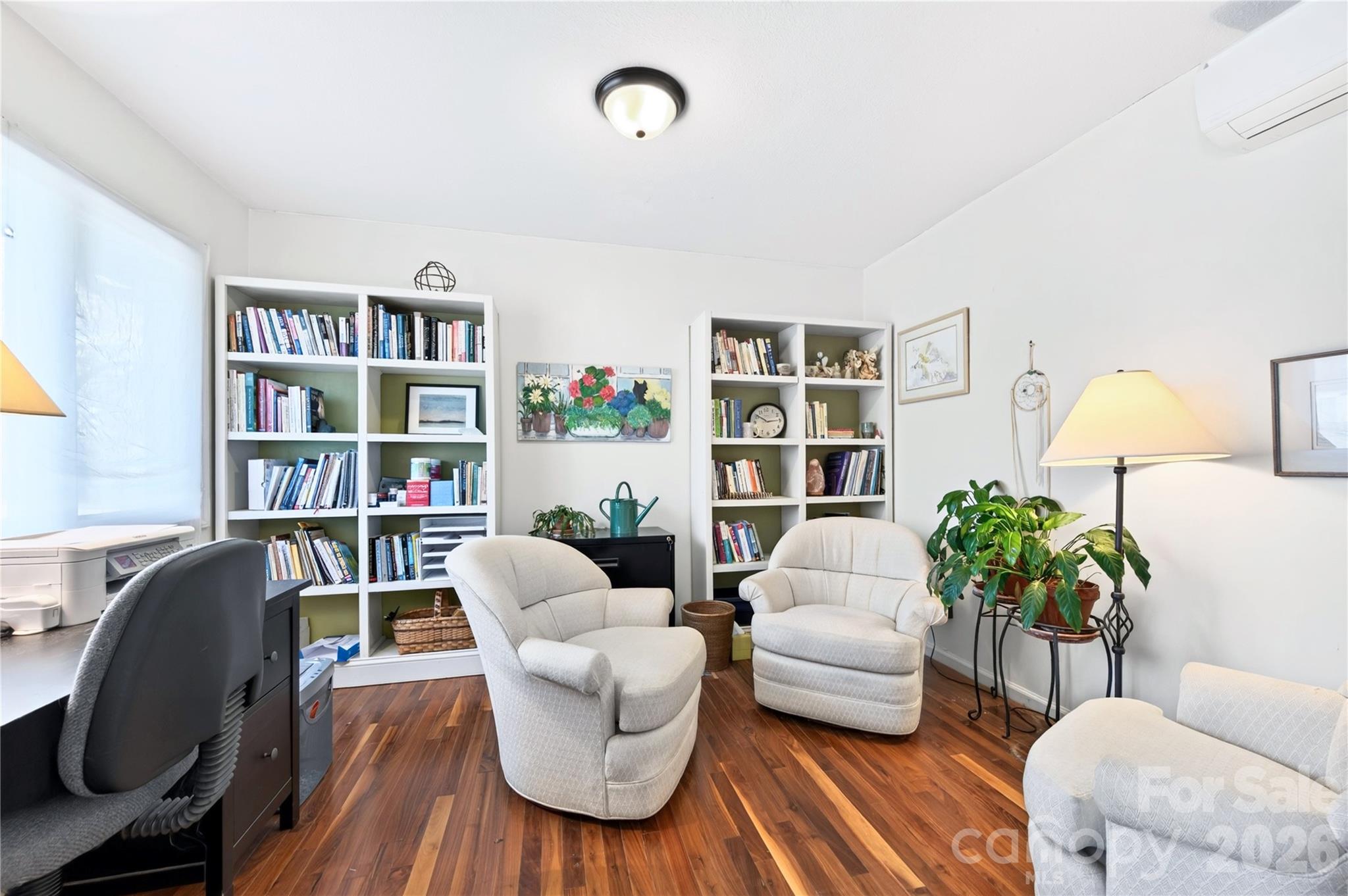 130 Center Avenue Property Photo 14