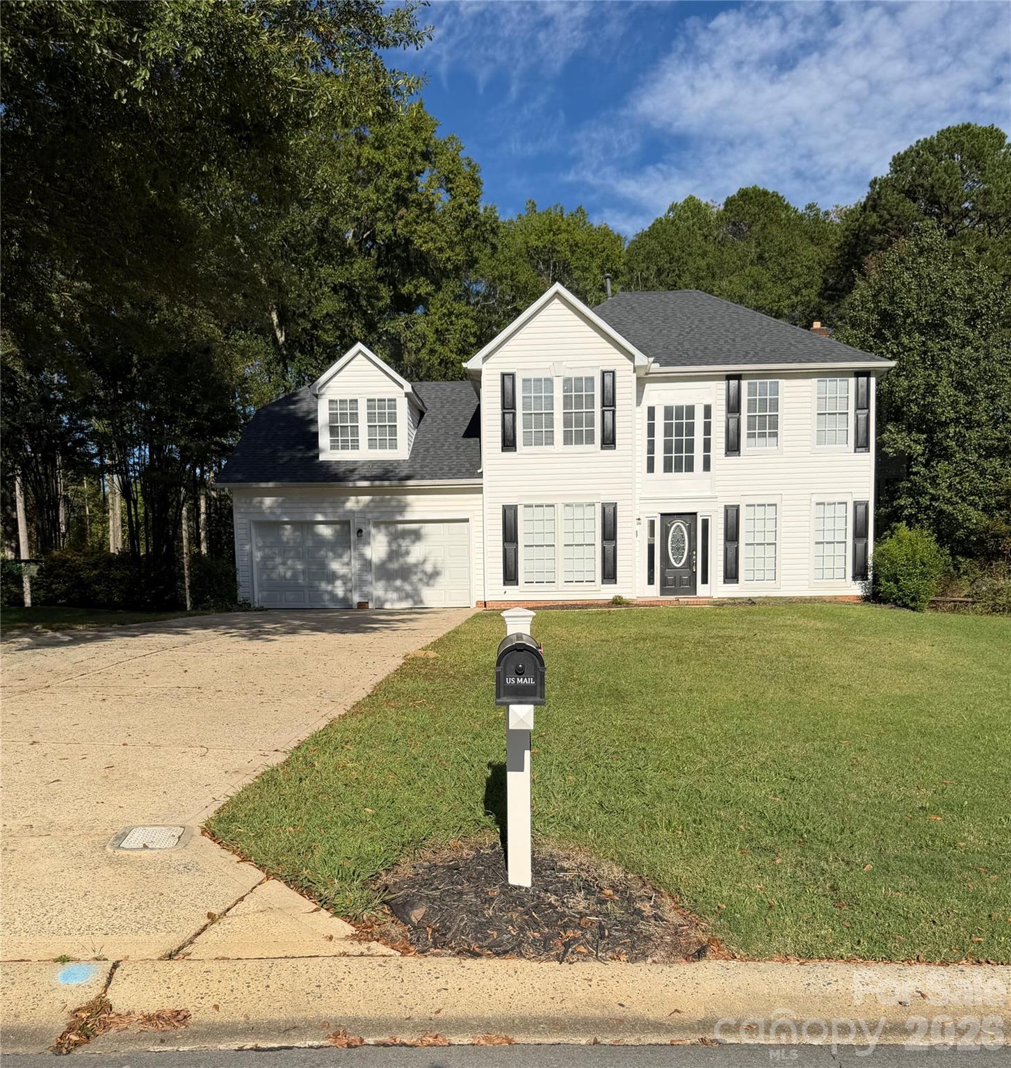 10904 Delsing Court Property Photo 1