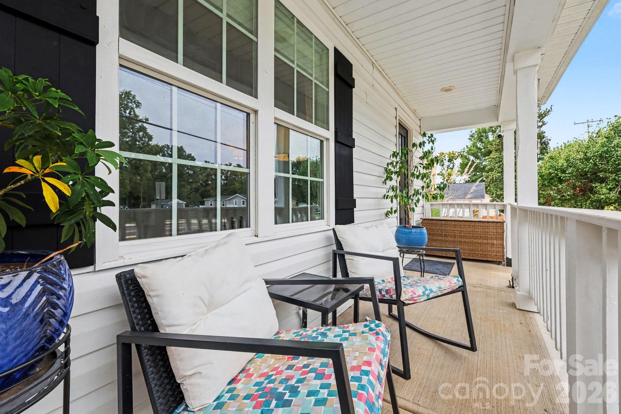 1333 Crawford Road Property Photo 4