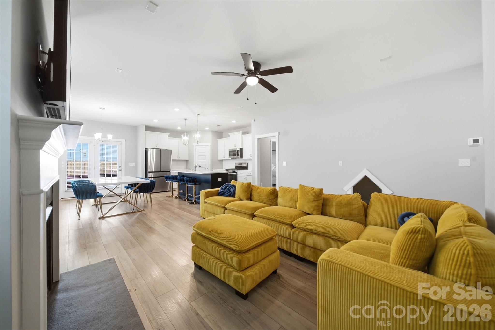 585 Ludlow Lane Property Photo 8