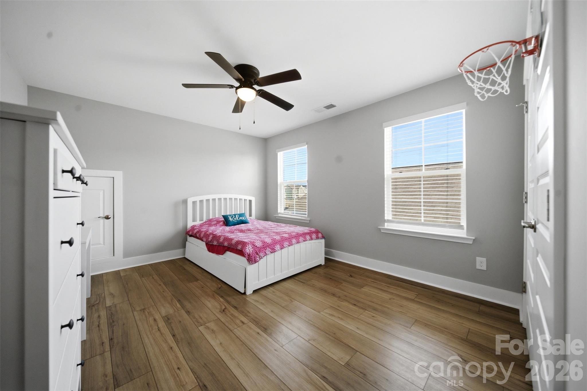 585 Ludlow Lane Property Photo 11