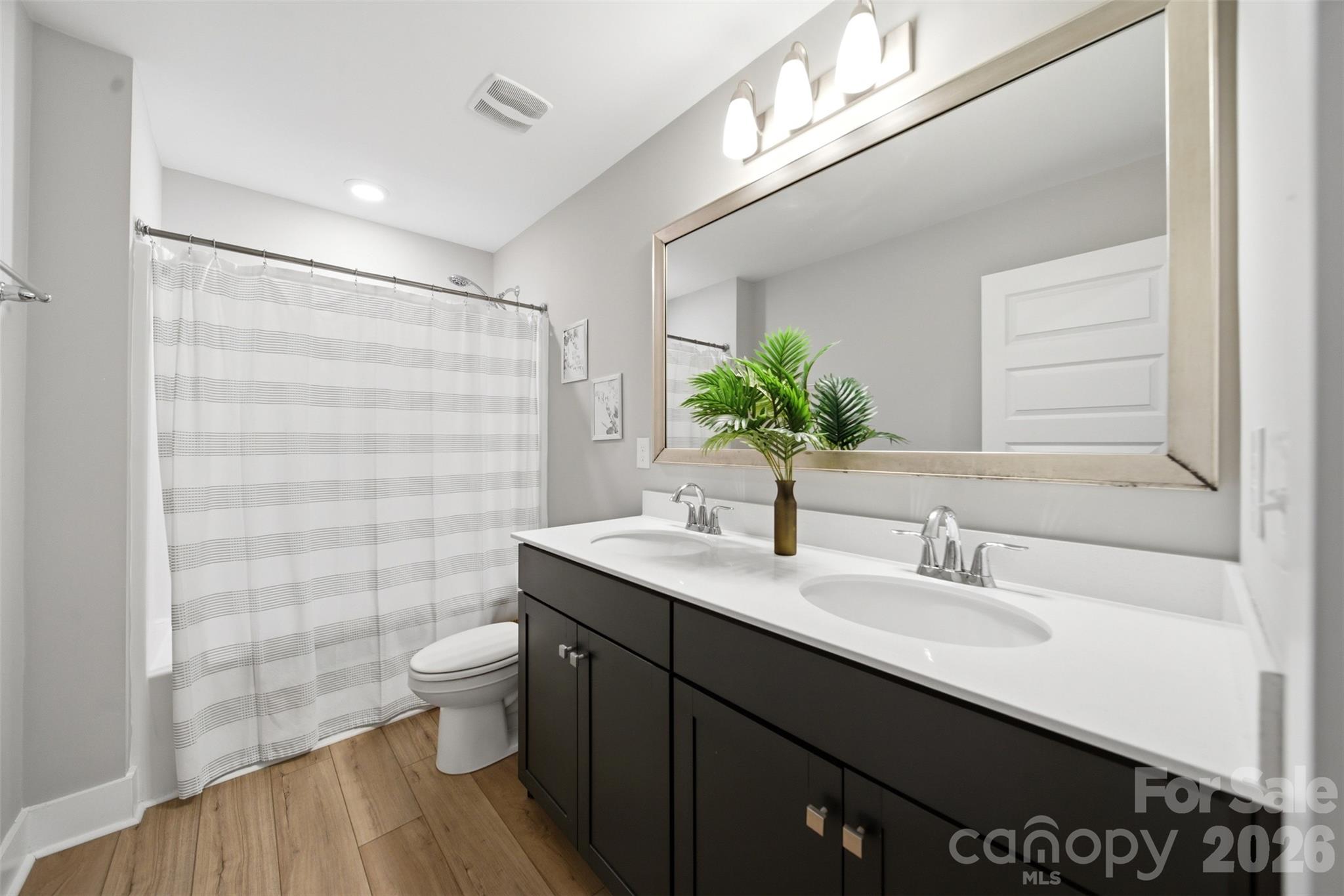 585 Ludlow Lane Property Photo 13