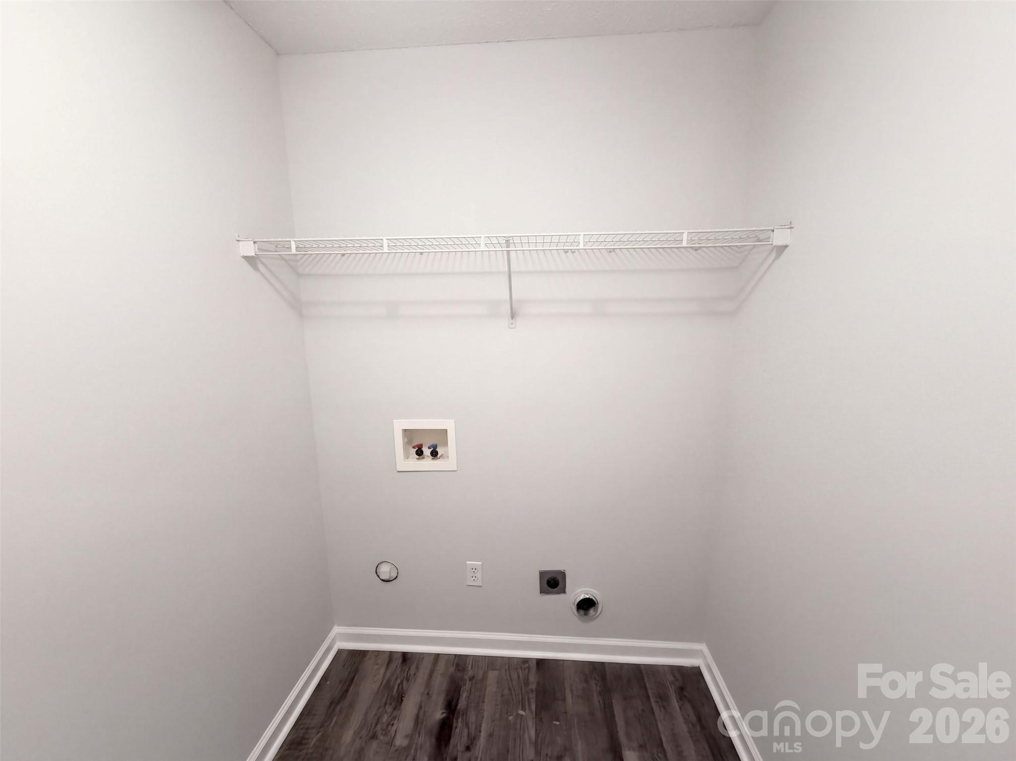 2094 Chapel Creek Road Property Photo 18